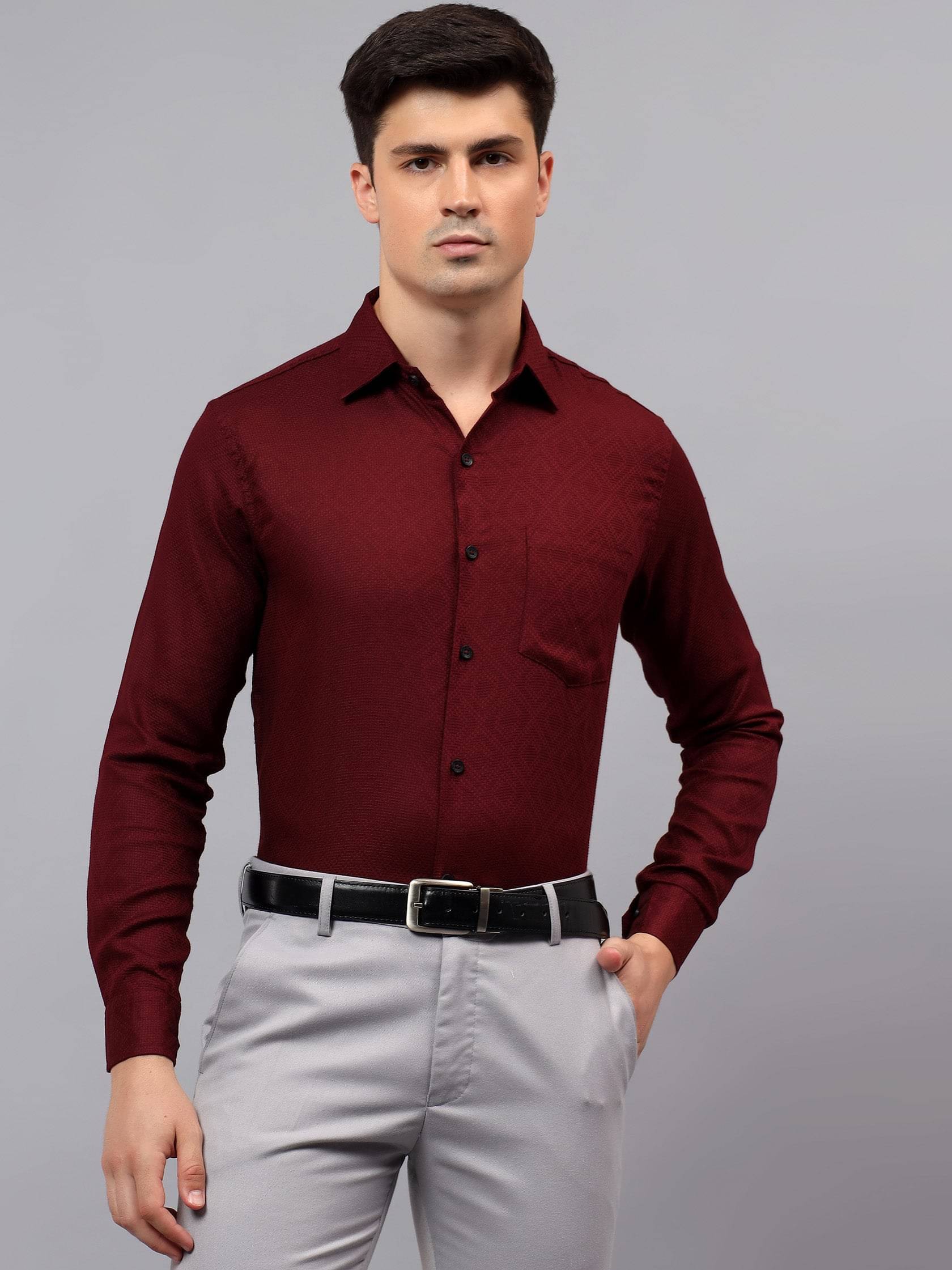     			Vida Loca Cotton Blend Slim Fit Self Design Full Sleeves Men's Casual Shirt - Maroon ( Pack of 1 )