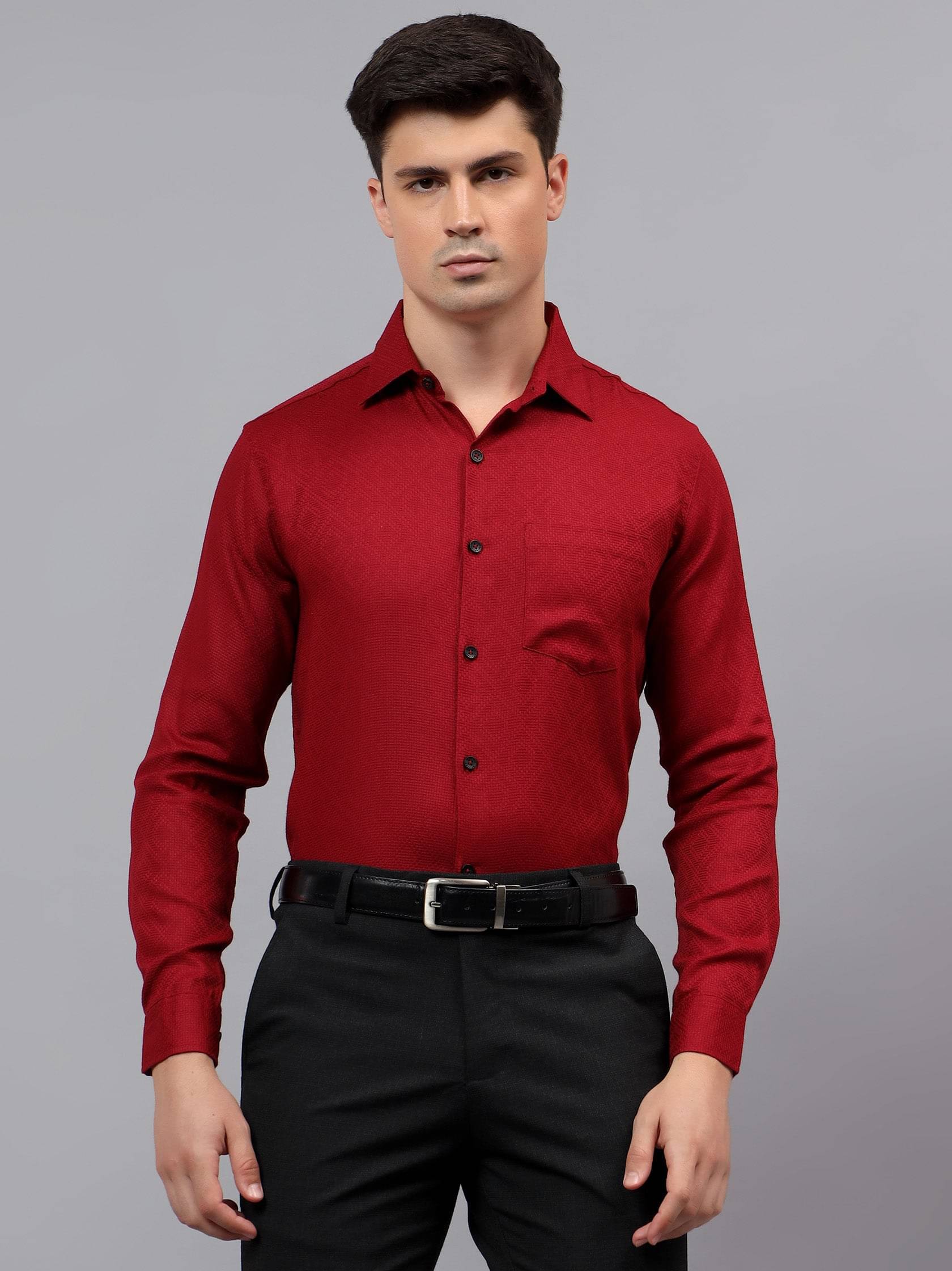     			Vida Loca Cotton Blend Slim Fit Self Design Full Sleeves Men's Casual Shirt - Dark Pink ( Pack of 1 )