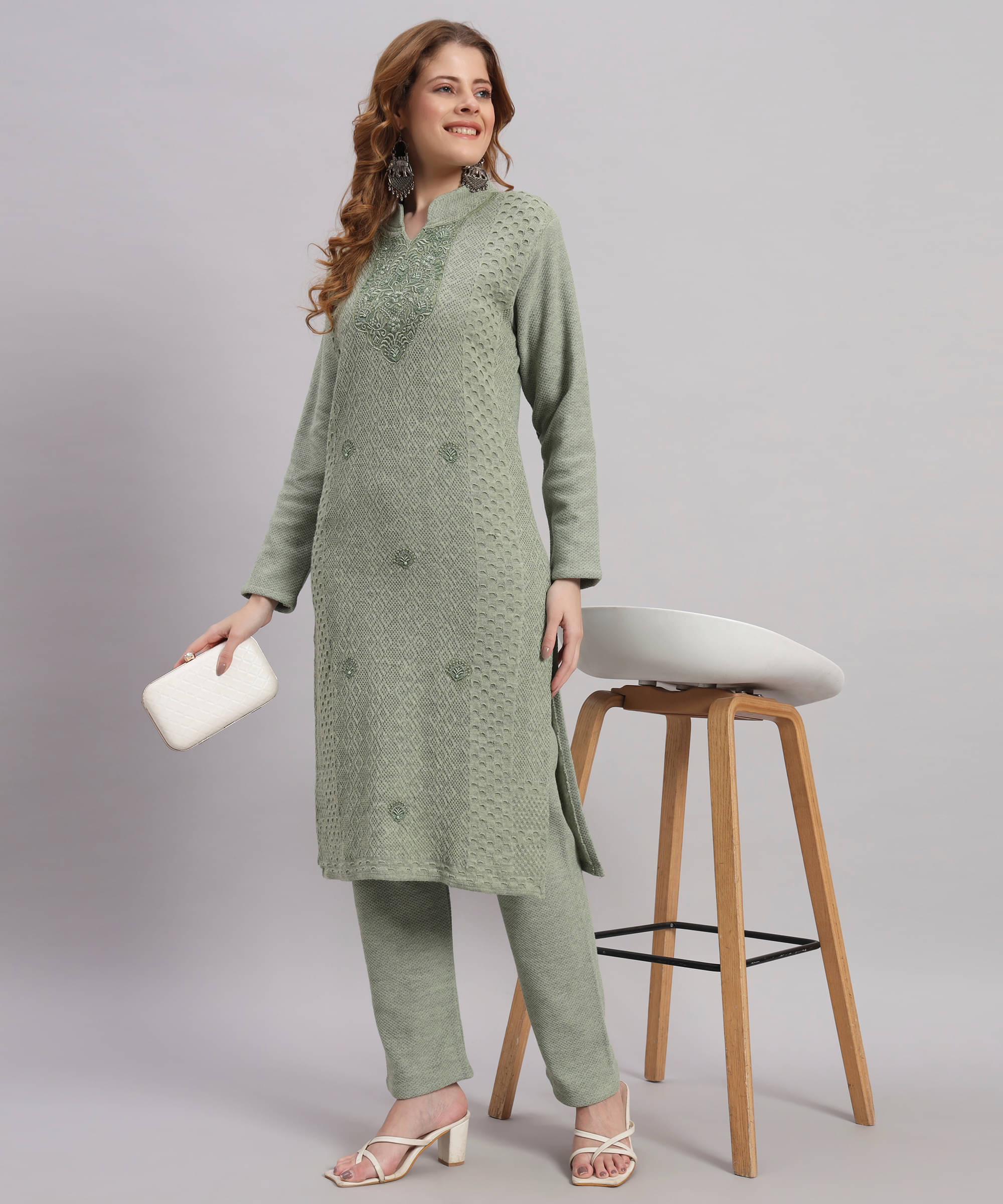     			Canblar Women Woollen Embroidered Straight Kurti With Palazzo ( Green )