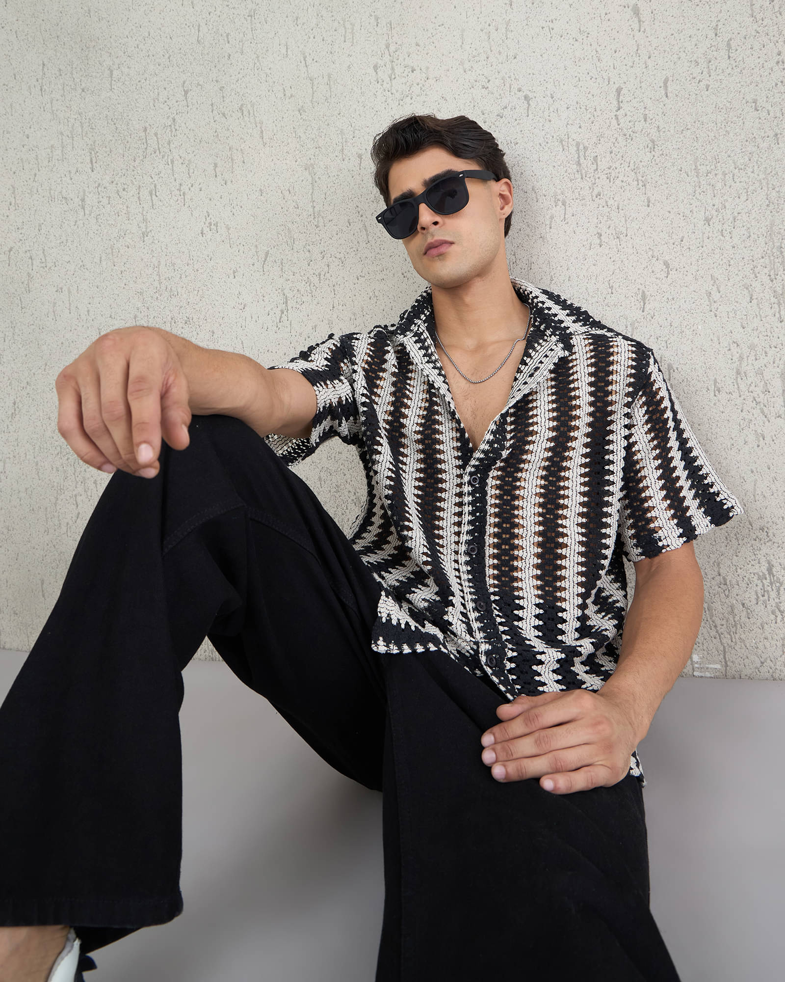 Chimpaaanzee Cotton Blend Oversized Fit Self Design Half Sleeves Men's Casual Shirt - Black ( Pack of 1 ) Chimpaaanzee Cotton Blend Oversized Fit Self Design Half Sleeves Men's Casual Shirt - Black ( Pack of 1 )