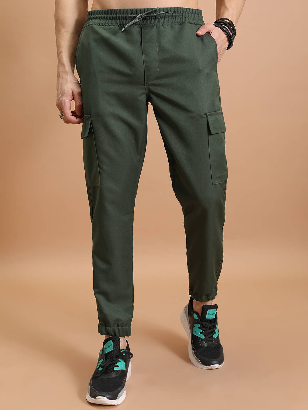     			Highlander Regular Men's Joggers - Olive ( Pack of 1 )