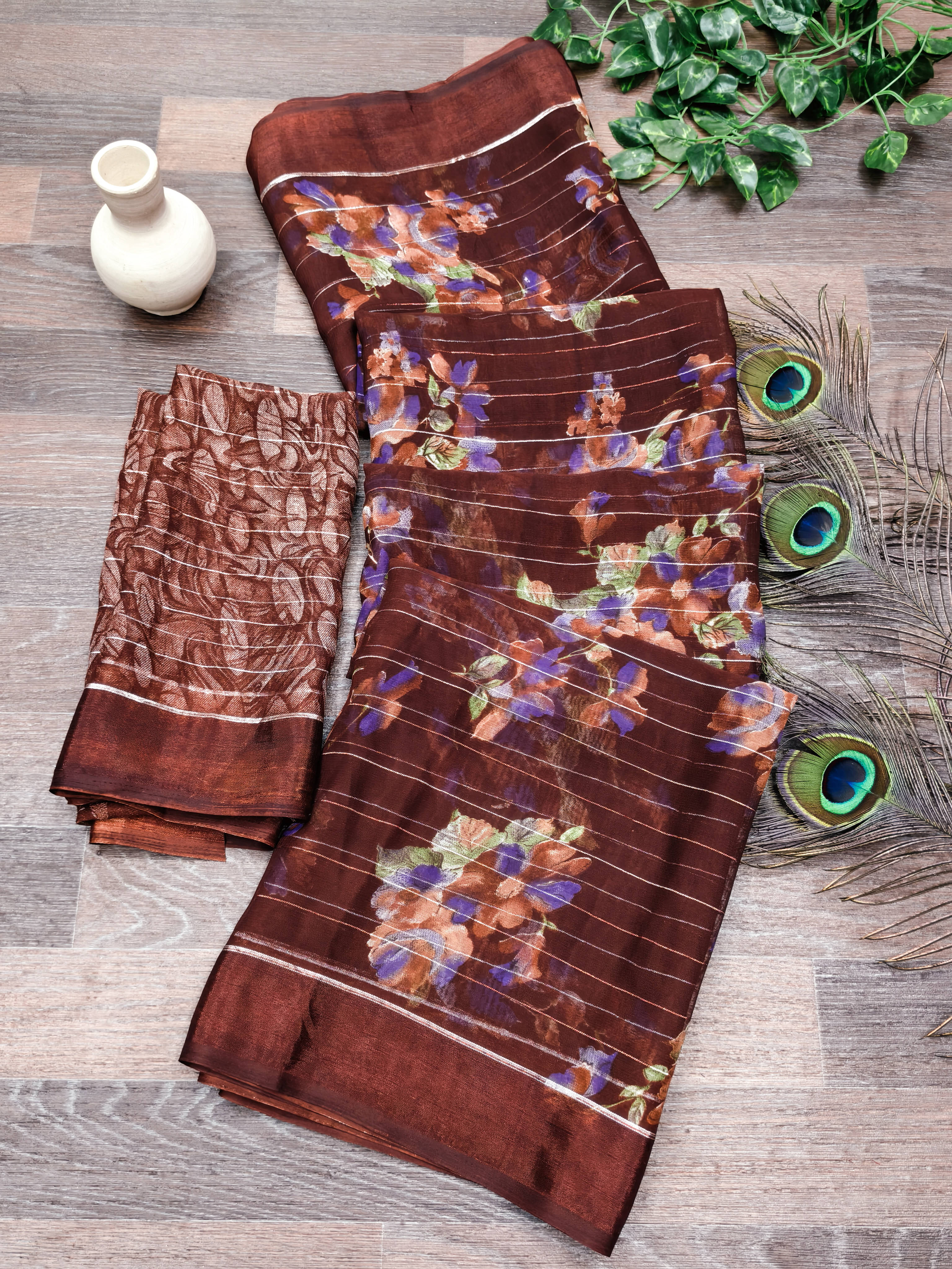 Kashvi Sarees Georgette Printed Regular Saree With Unstitched Blouse Piece ( Maroon )     			Kashvi Sarees Georgette Printed Regular Saree With Unstitched Blouse Piece ( Maroon )