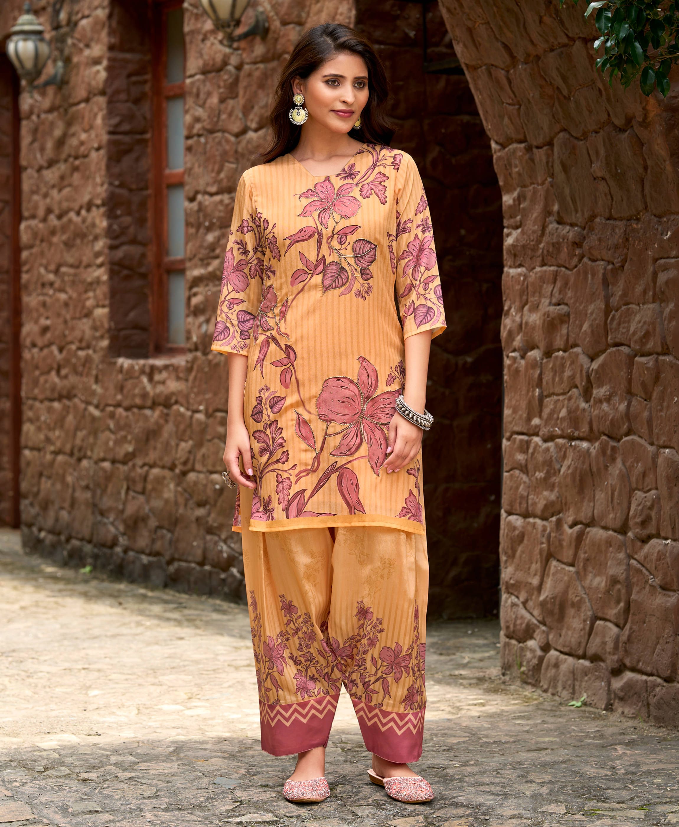 MOJILAA Women Printed Tunic With Palazzos Co-Ord Set ( Mustard ) MOJILAA Women Printed Tunic With Palazzos Co-Ord Set ( Mustard )