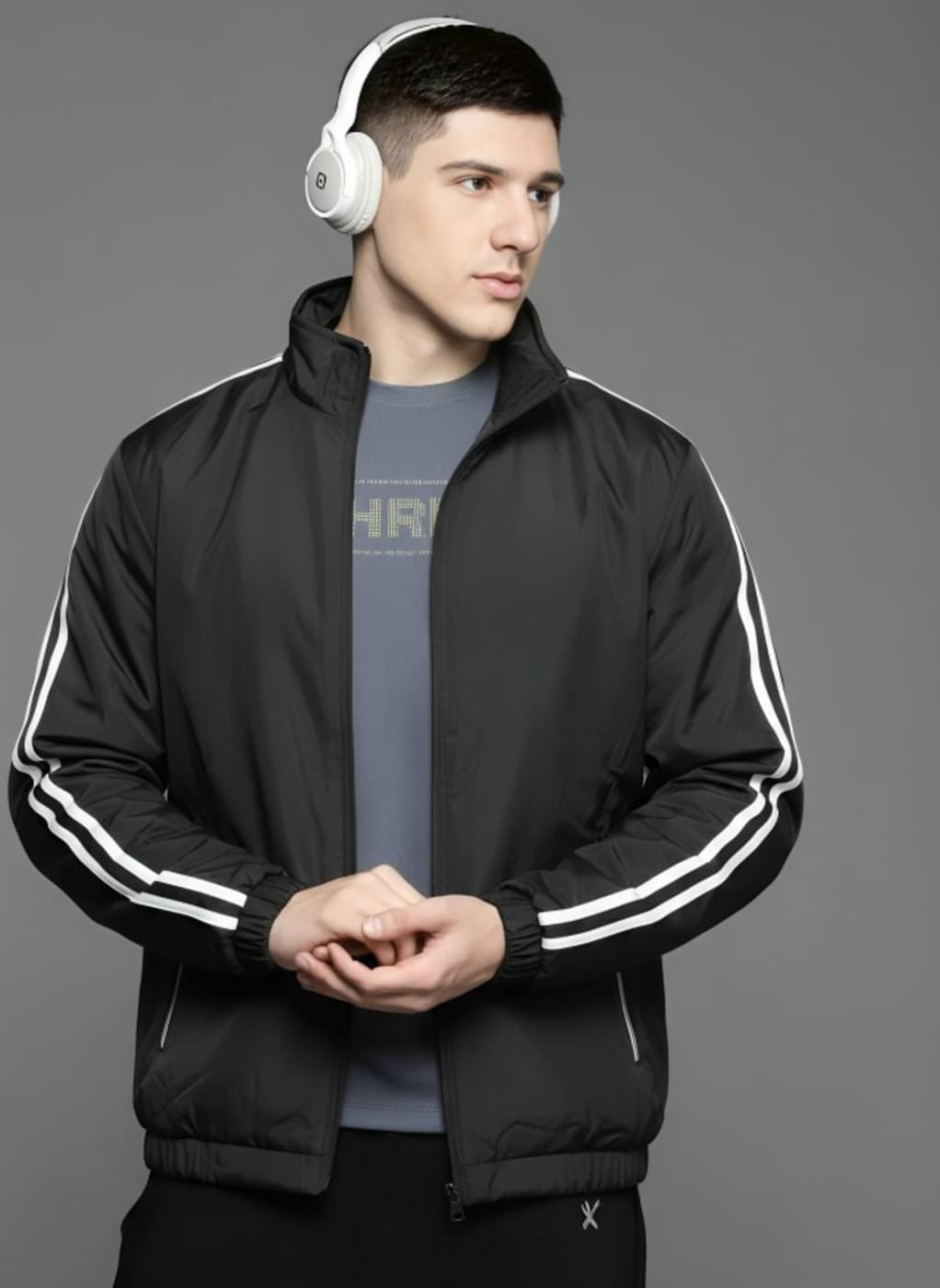     			PLUS PARADISE Polyester Men's Windcheater Jacket - Black ( Pack of 1 )