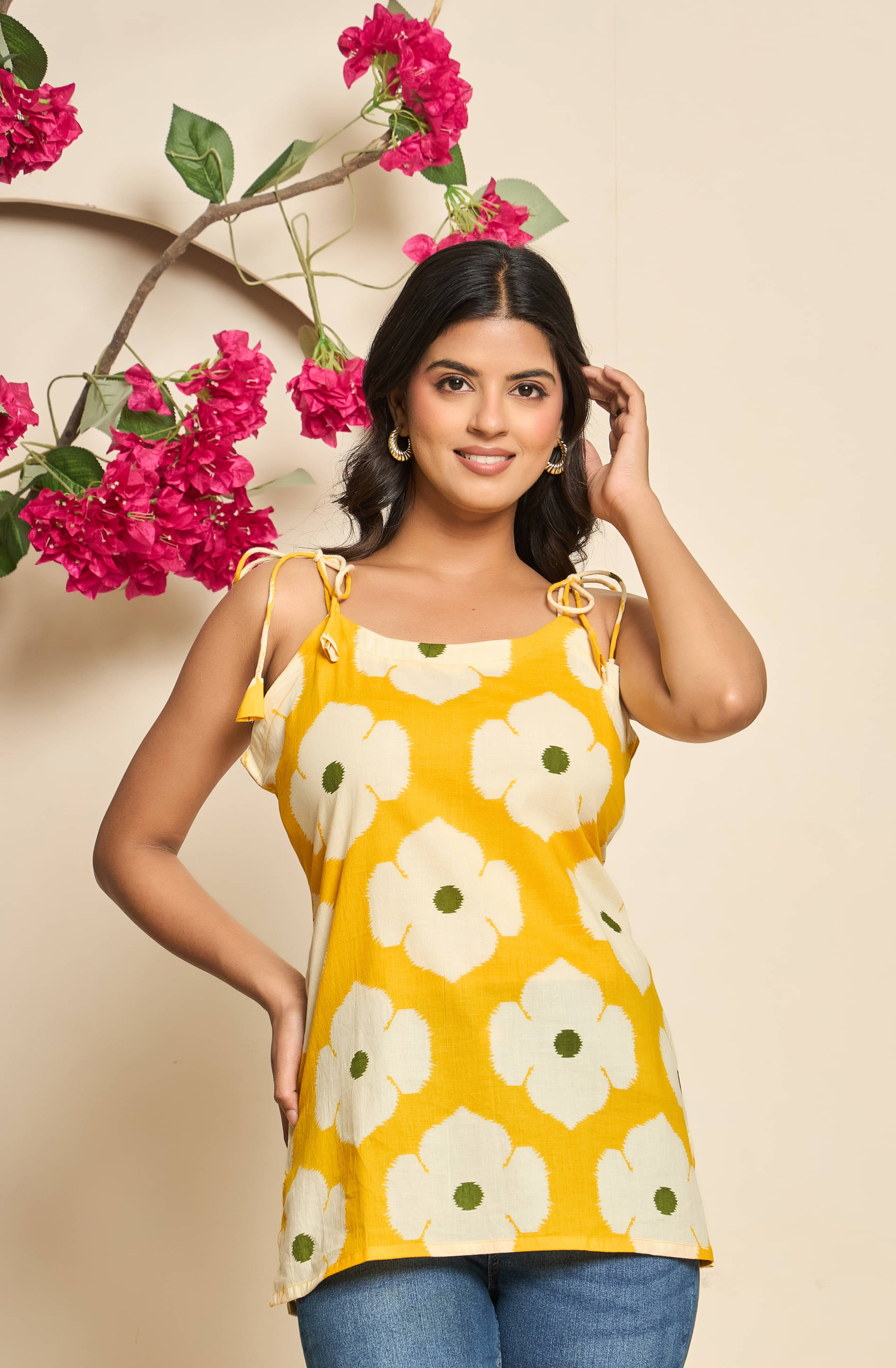     			Rangrekha creations Women's Cotton Regular Top ( Yellow )