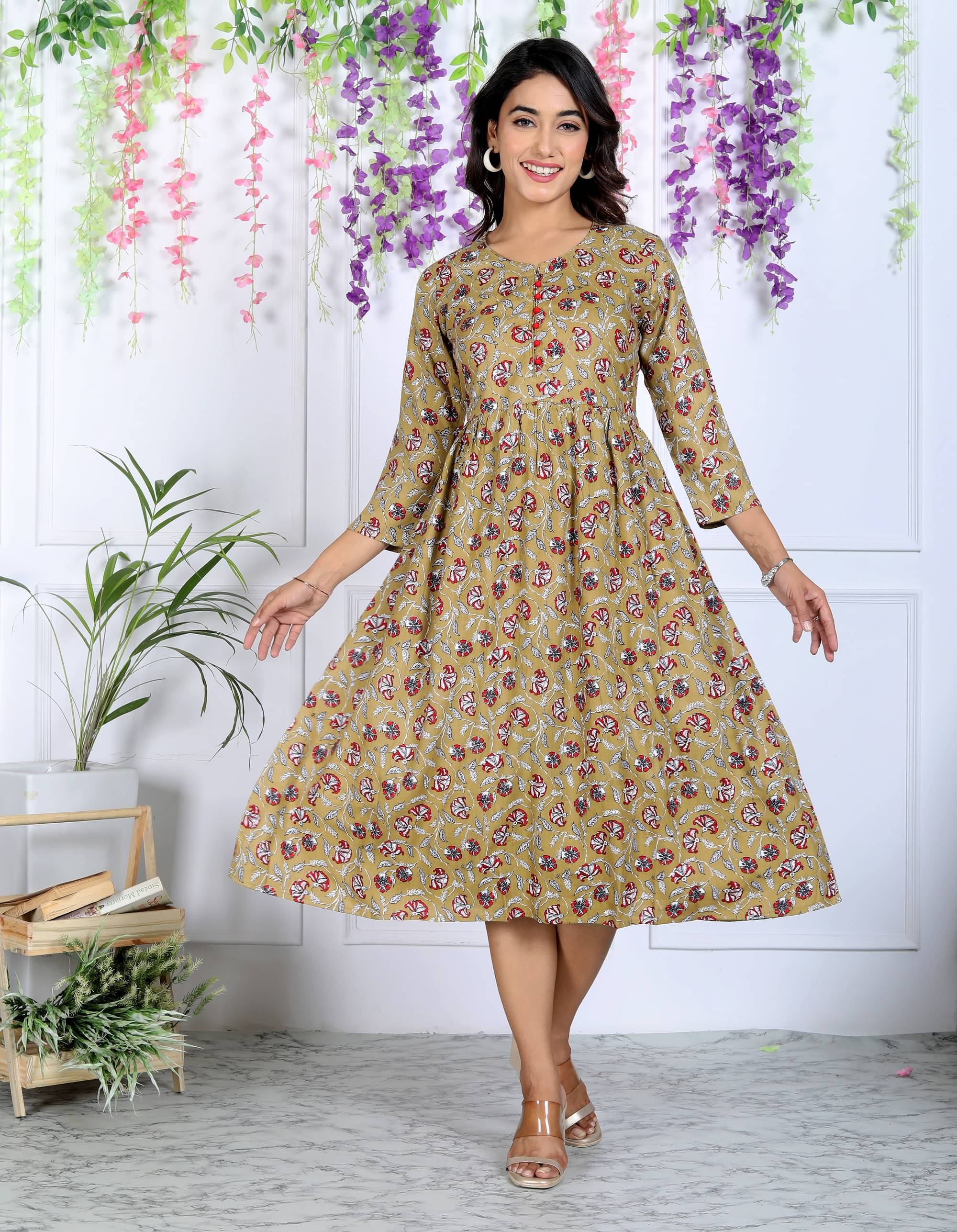     			mahruchi textile Women Cotton Printed Anarkali Kurti ( Green )