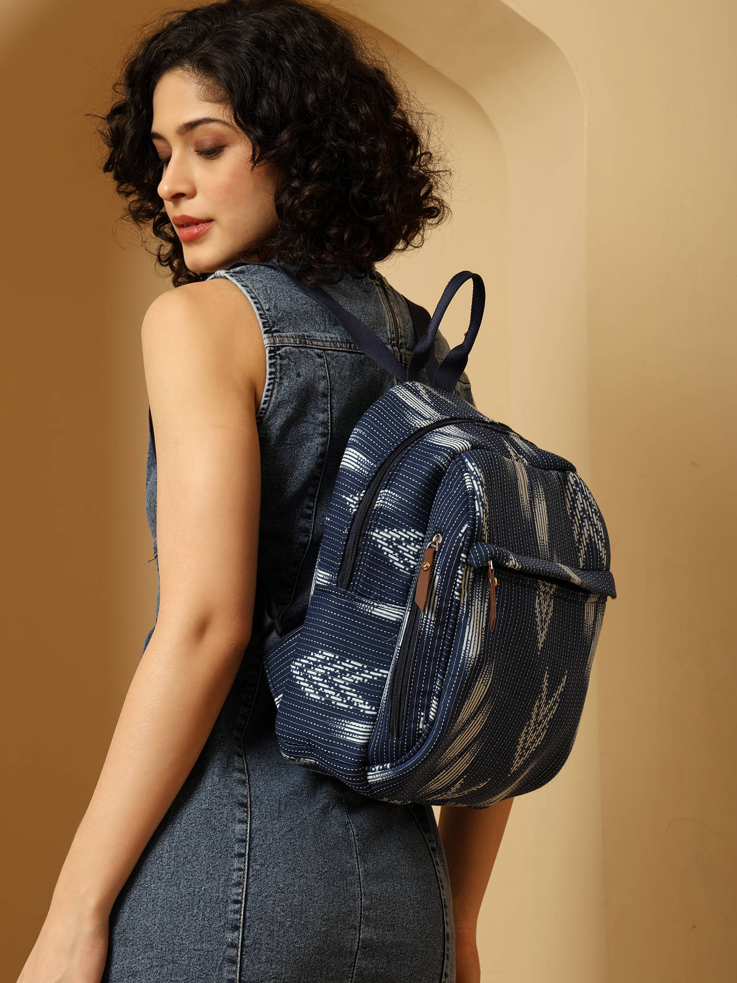     			ENSAC 8 Ltrs Fabric Backpack *For Girls ( Blue )
