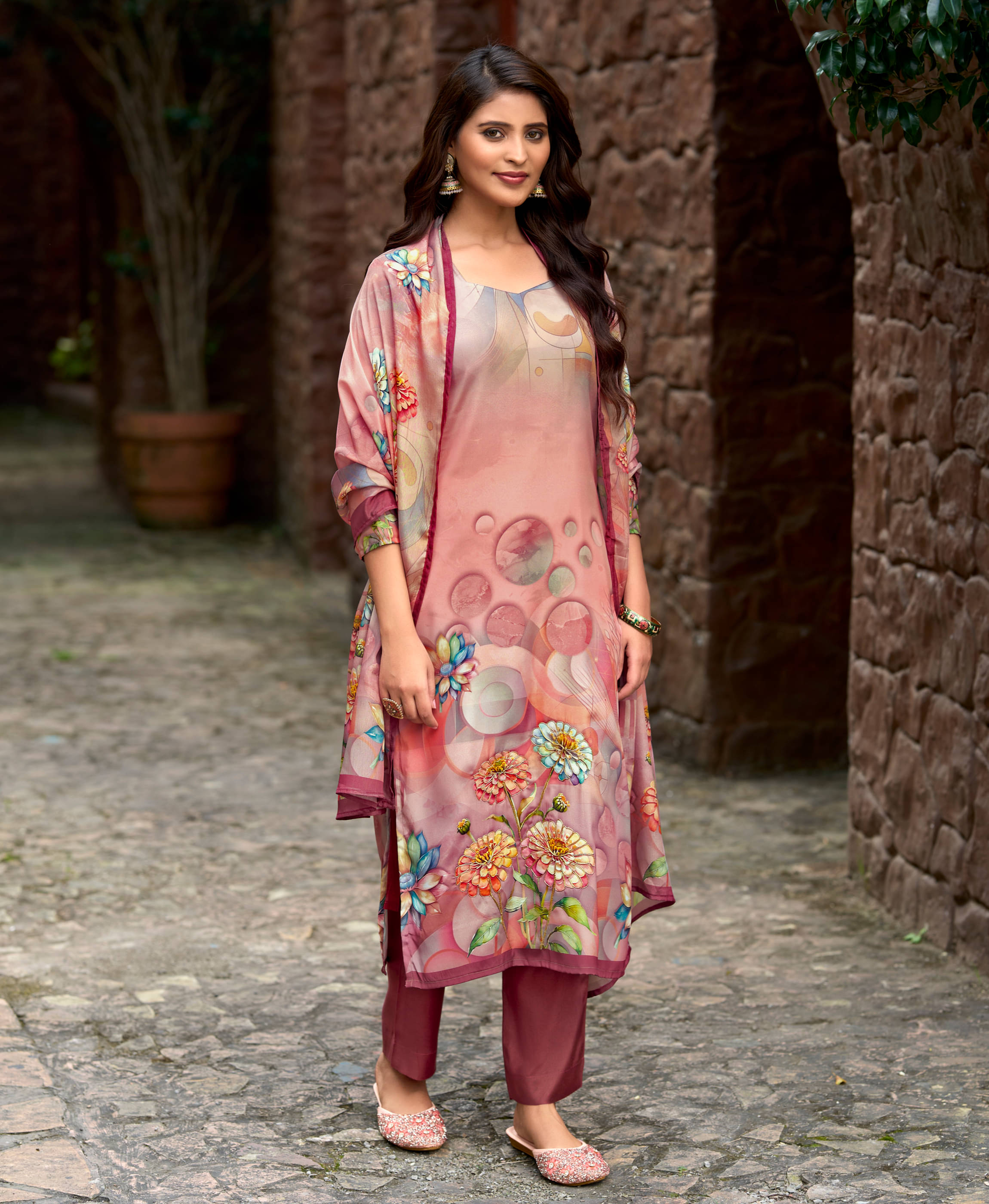     			MOJILAA Women Crepe Printed Straight Kurti With Pants ( Mauve )