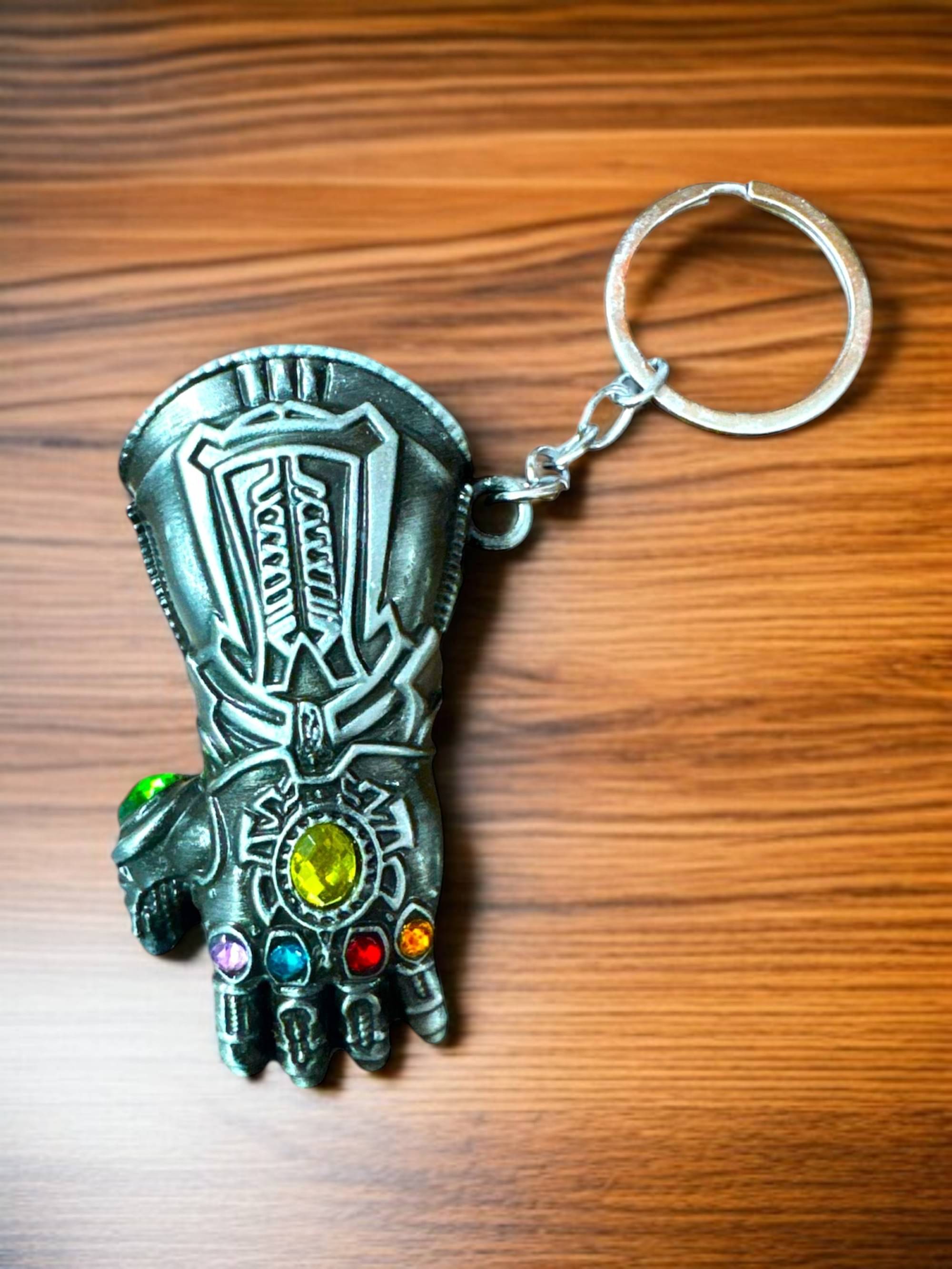     			WinKey Silver Men's Regular Keychain ( Pack of 1 )