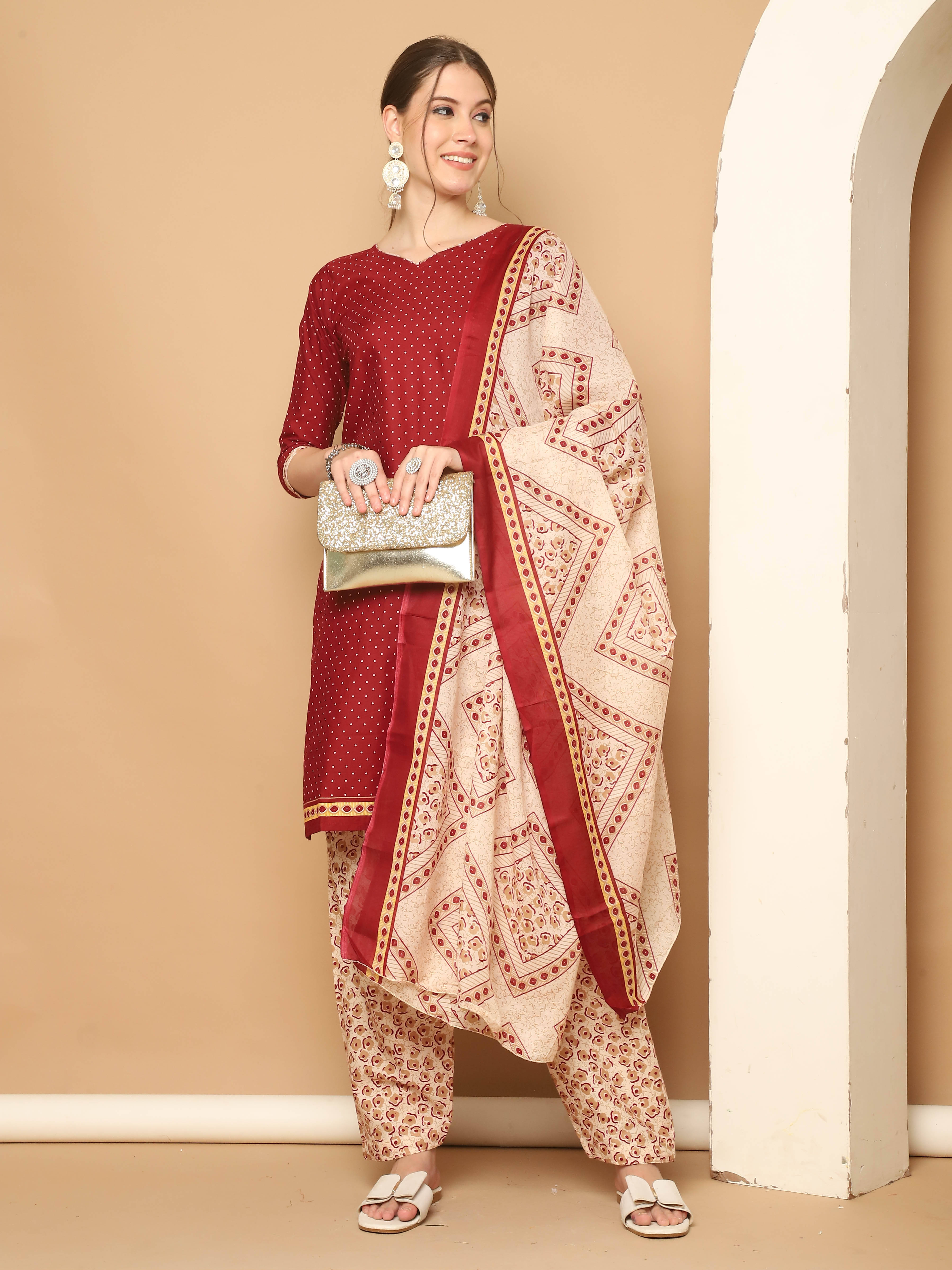 Aaradhya Fashion Women Cotton Blend Printed Straight Kurti With Patiala Salwar ( Maroon ) Aaradhya Fashion Women Cotton Blend Printed Straight Kurti With Patiala Salwar ( Maroon )