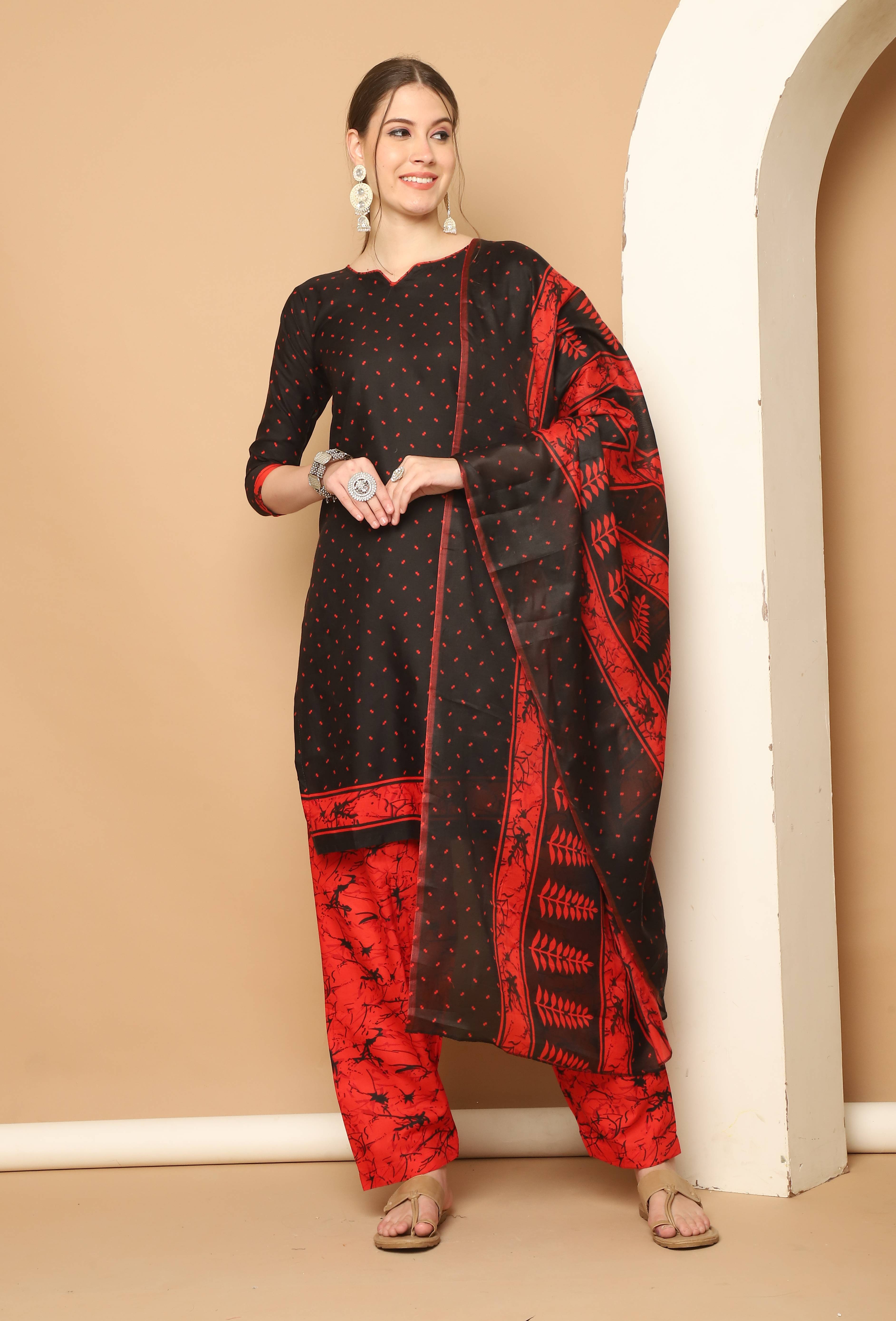 Aaradhya Fashion Women Cotton Blend Printed Straight Kurti With Patiala Salwar ( Black ) Aaradhya Fashion Women Cotton Blend Printed Straight Kurti With Patiala Salwar ( Black )
