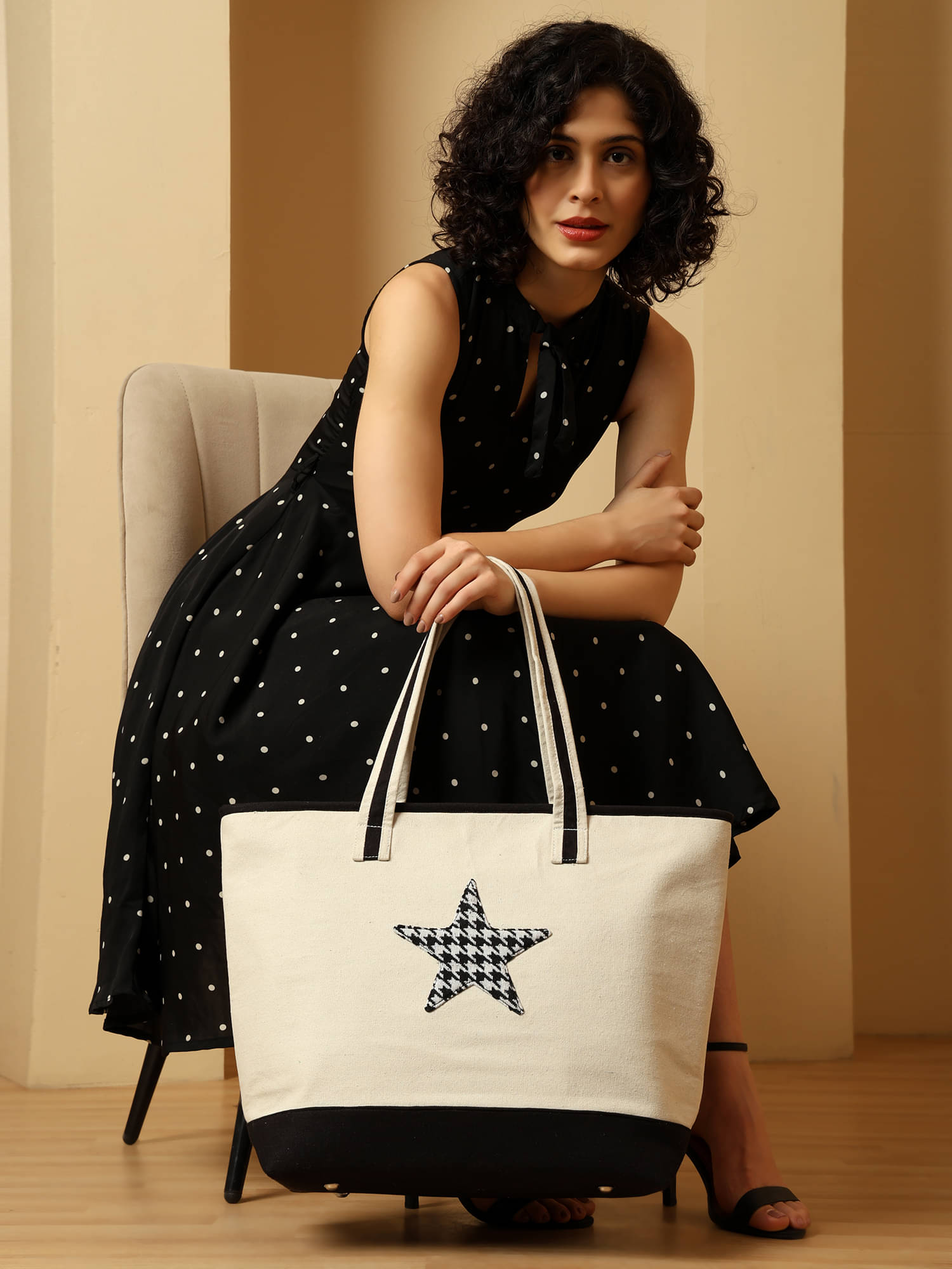     			ENSAC Tote Bag Canvas Set of 1 ( Black )
