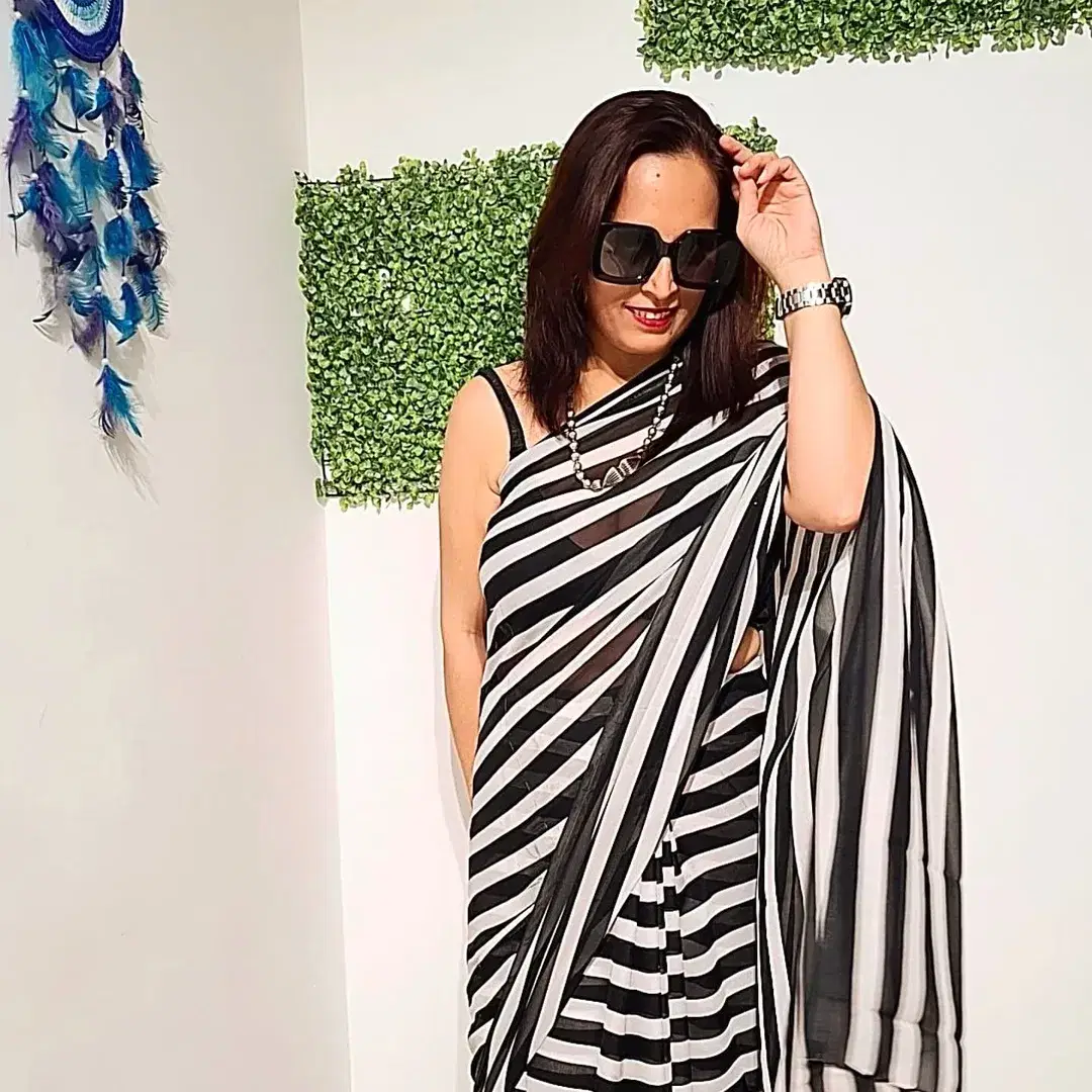 Kashvi Sarees Georgette Printed Ilkal Saree With Unstitched Blouse Piece ( Black )     			Kashvi Sarees Georgette Printed Ilkal Saree With Unstitched Blouse Piece ( Black )