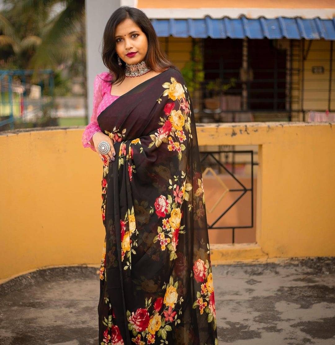     			Kashvi Sarees Georgette Printed Ilkal Saree With Unstitched Blouse Piece ( Black )
