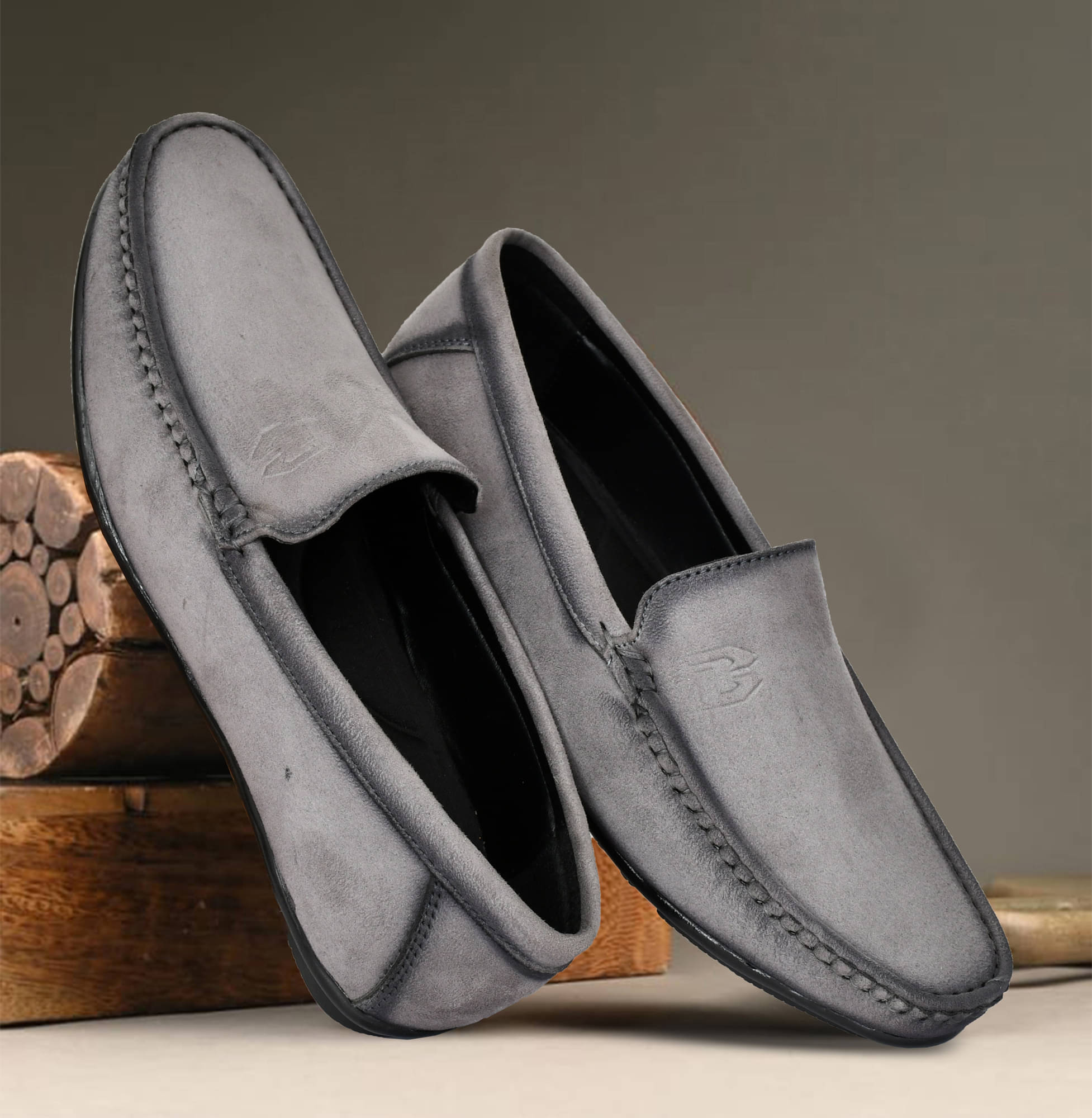     			BANYY Gray Men's Slip on Shoes