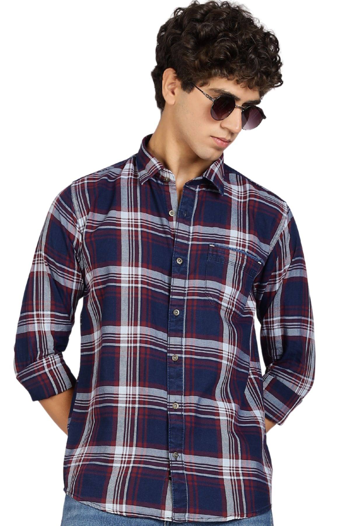     			COLOR HUNT 100% Cotton Regular Fit Checks Rollup Sleeves Men's Casual Shirt - Maroon ( Pack of 1 )