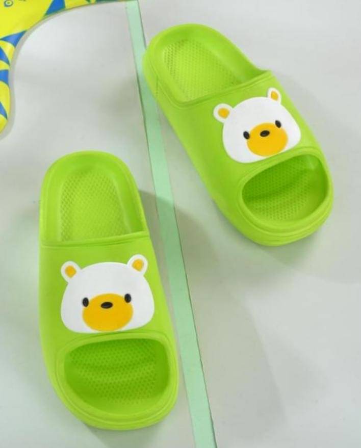     			COOPERWINGS Green Women's Slide