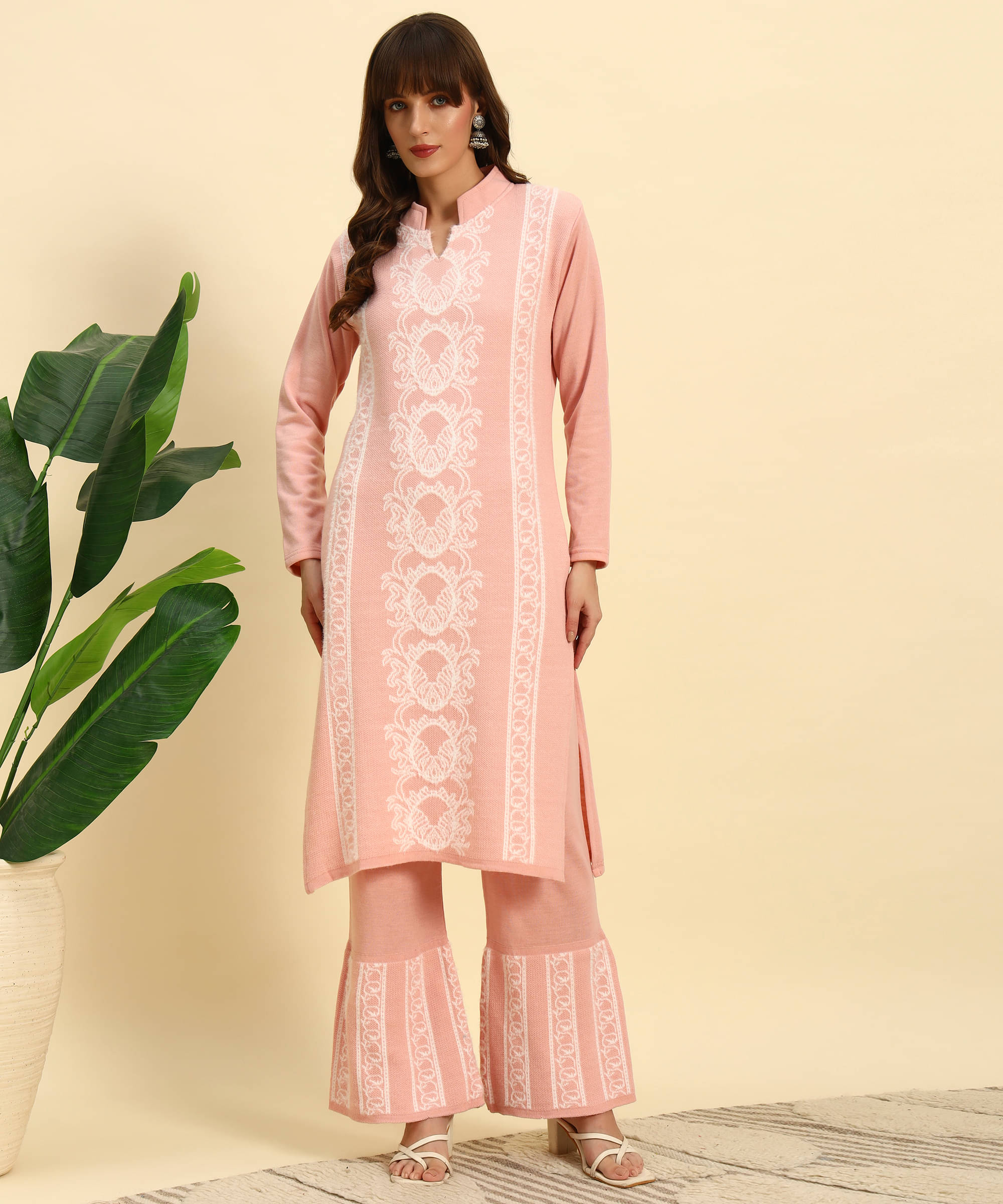     			Canblar Women Woollen Striped Straight Kurti With Palazzo ( Peach )
