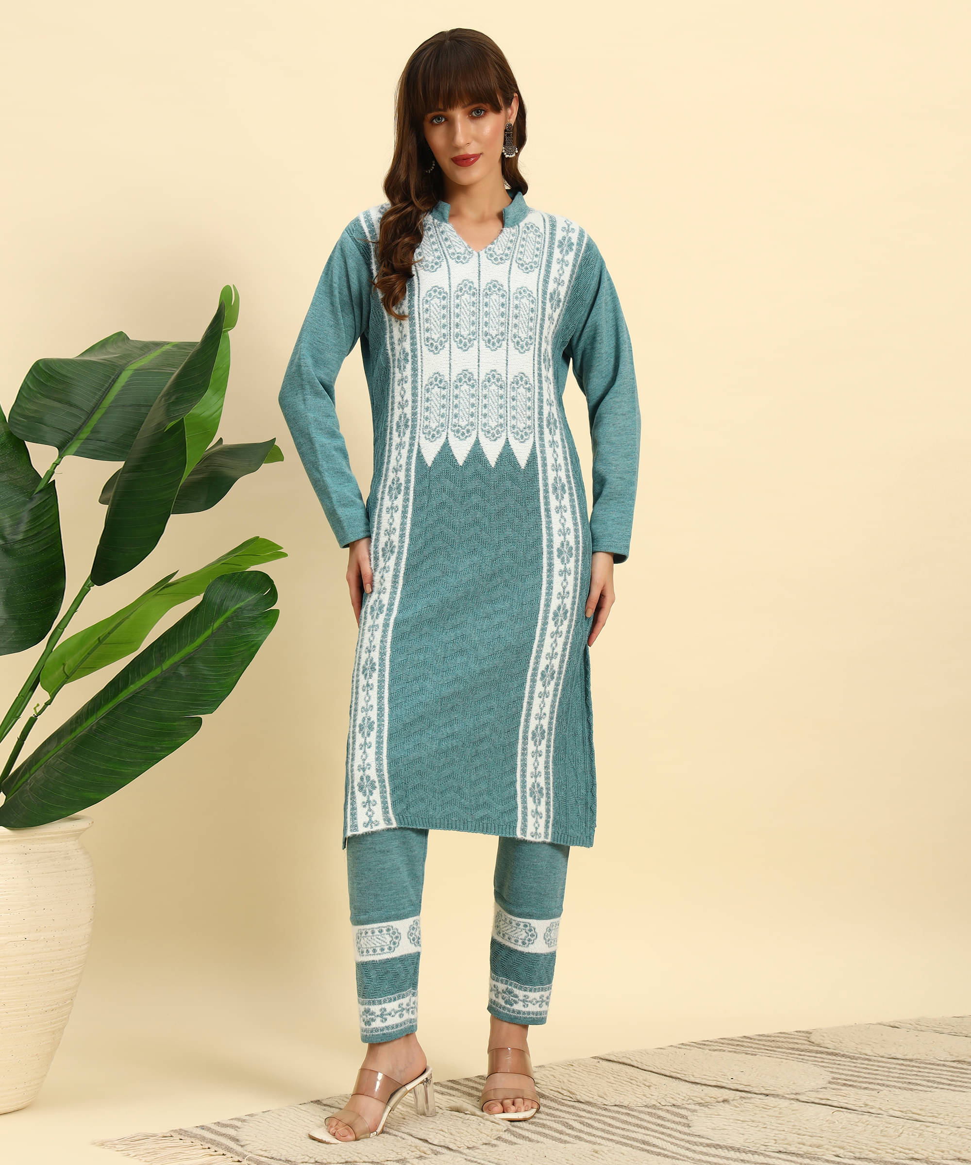     			Canblar Women Woollen Striped Straight Kurti With Palazzo ( Blue )