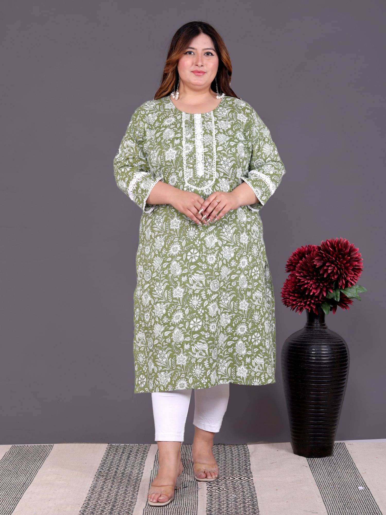     			Gyapti Women Cotton Printed Straight Kurti ( Green )