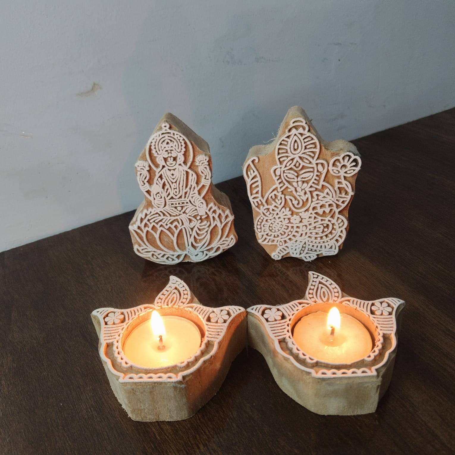     			Harikesh Kraft Brown Wood Diwali Candle