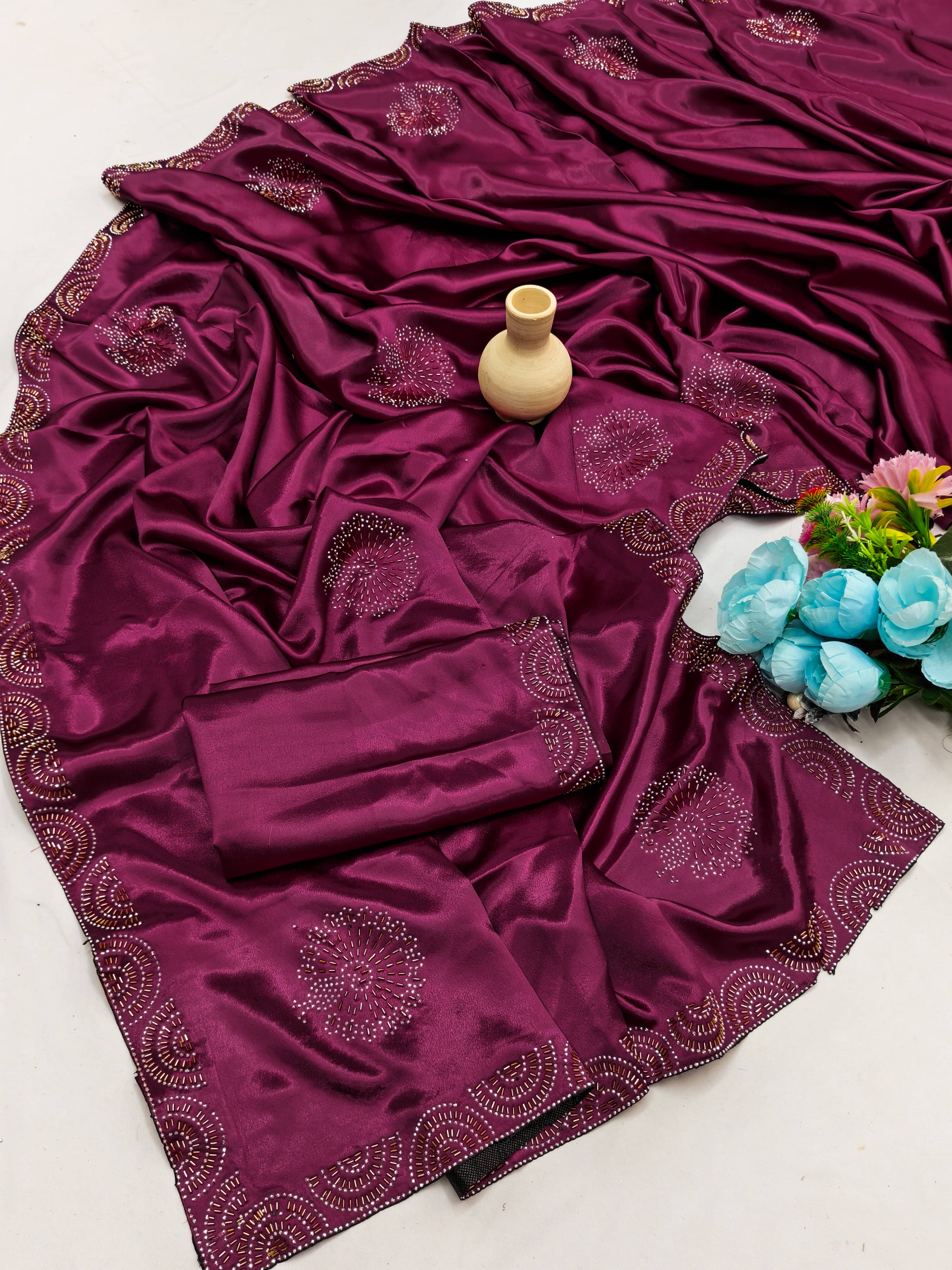     			Madhav Art Silk Embellished Regular Saree With Unstitched Blouse Piece ( Maroon )