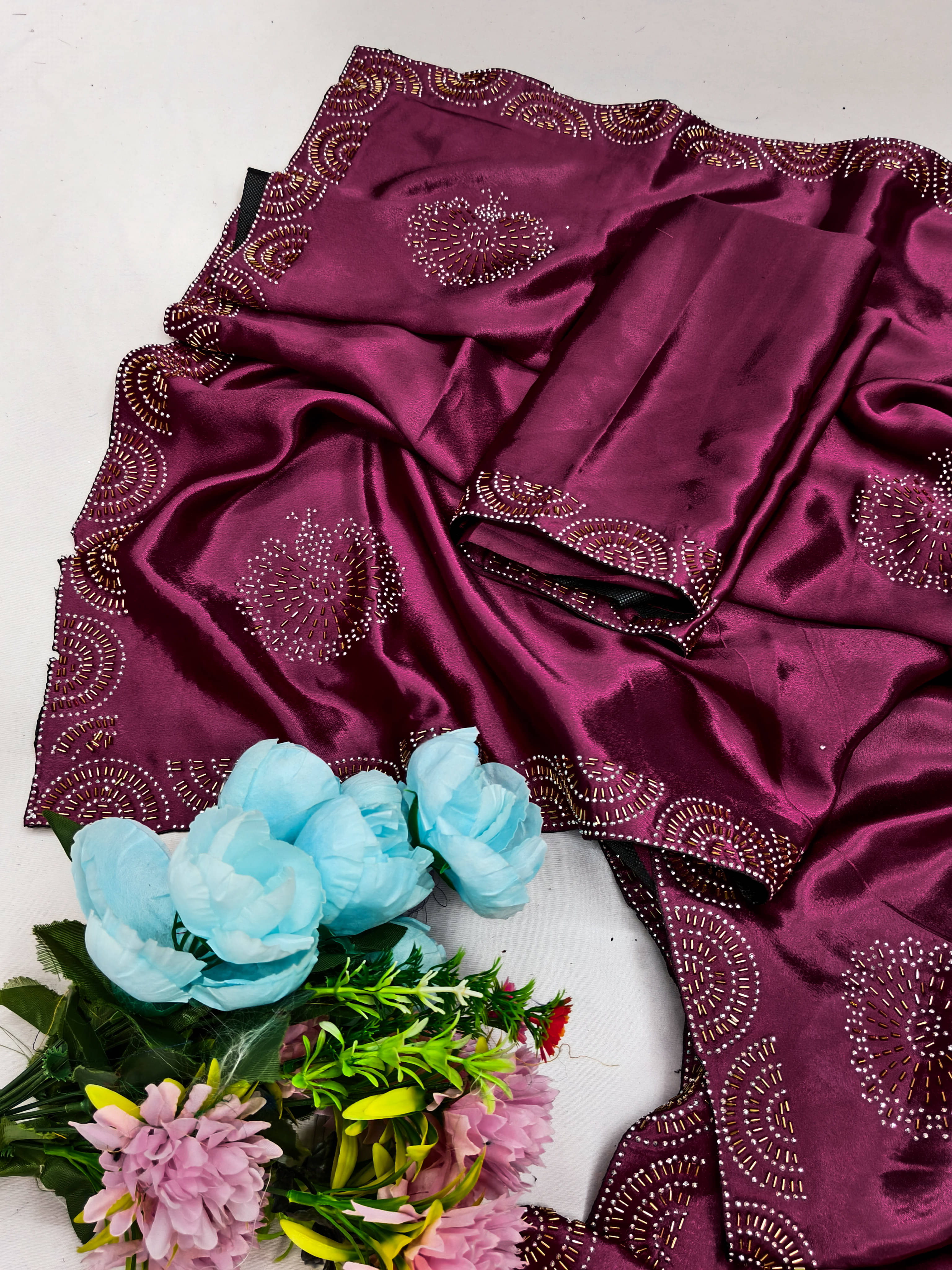    			Madhav Art Silk Embellished Regular Saree With Unstitched Blouse Piece ( Maroon )