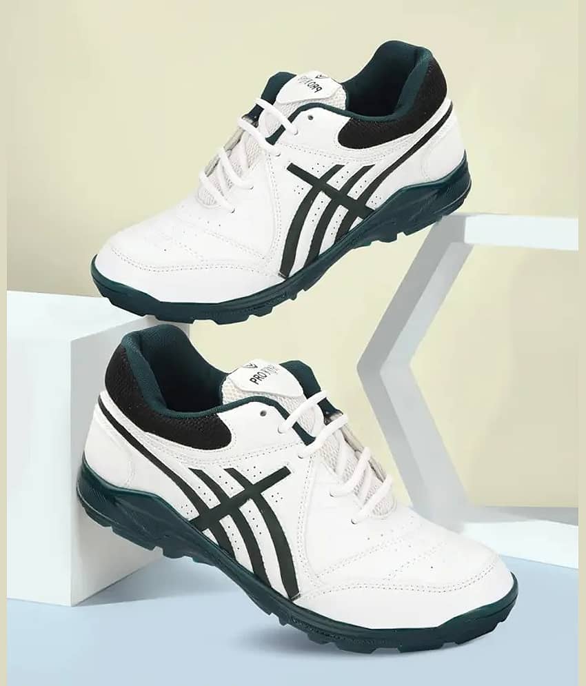 YEEZY 700 BOOST Blue Running Shoes