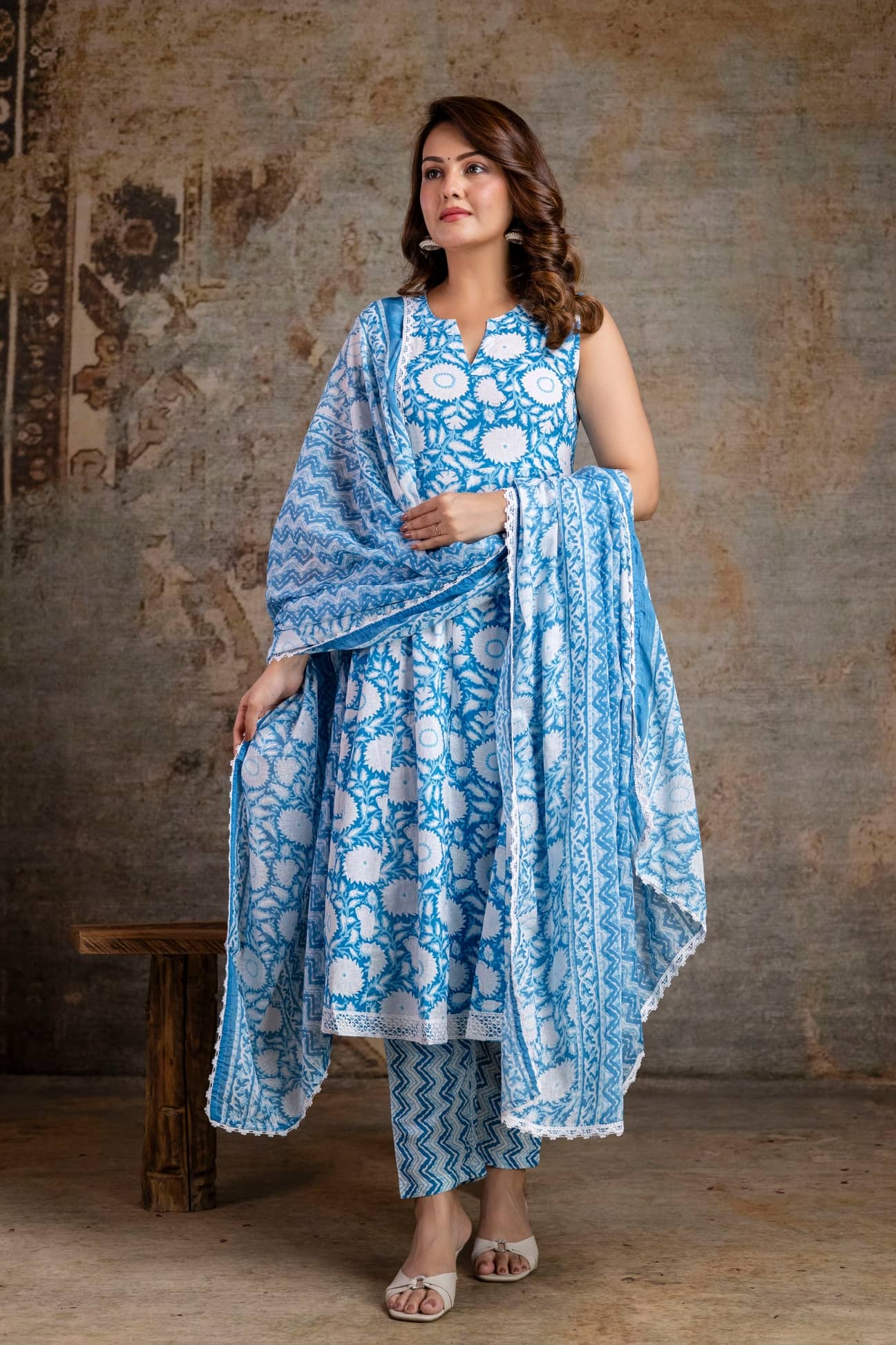 Shivaradhya designers Women Cotton Printed Anarkali Kurti With Pants ( Aqua Blue )