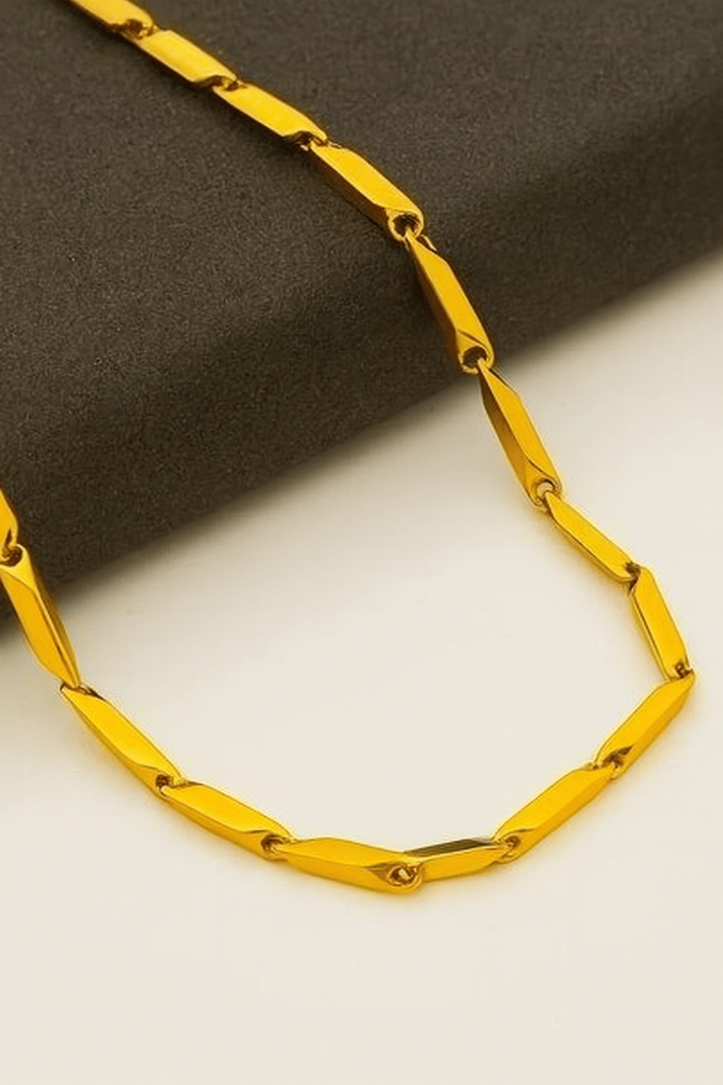     			draky jewels Gold Plated Chain ( Set of 1 )