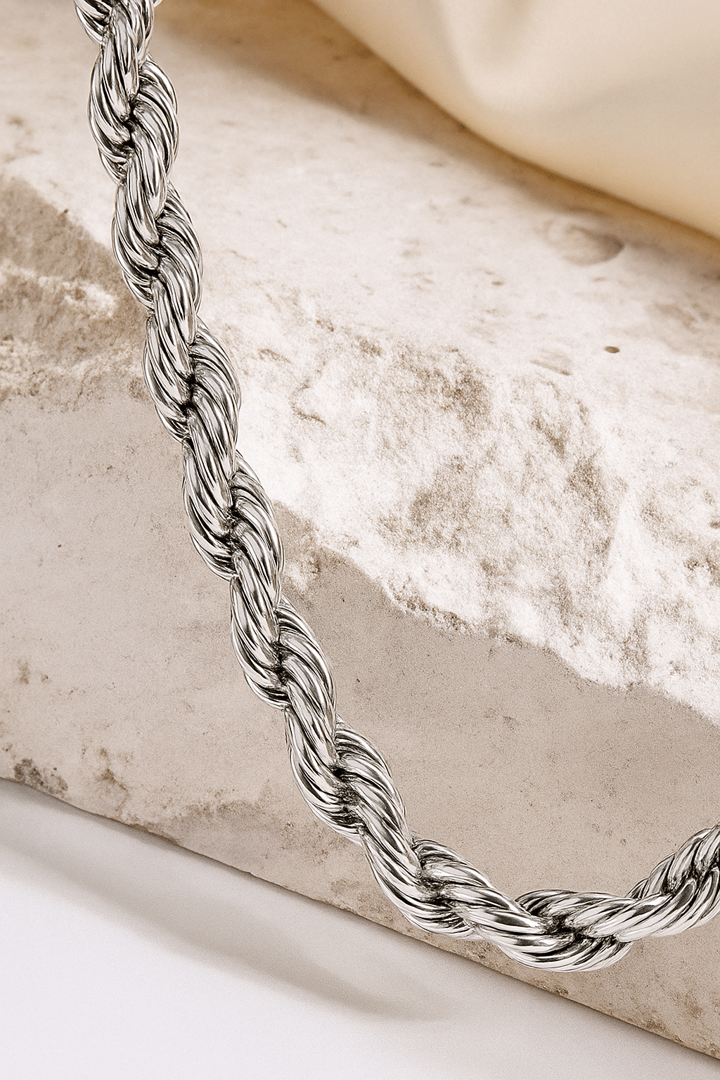     			draky jewels Silver Plated Stainless Steel Chain ( Pack of 1 )