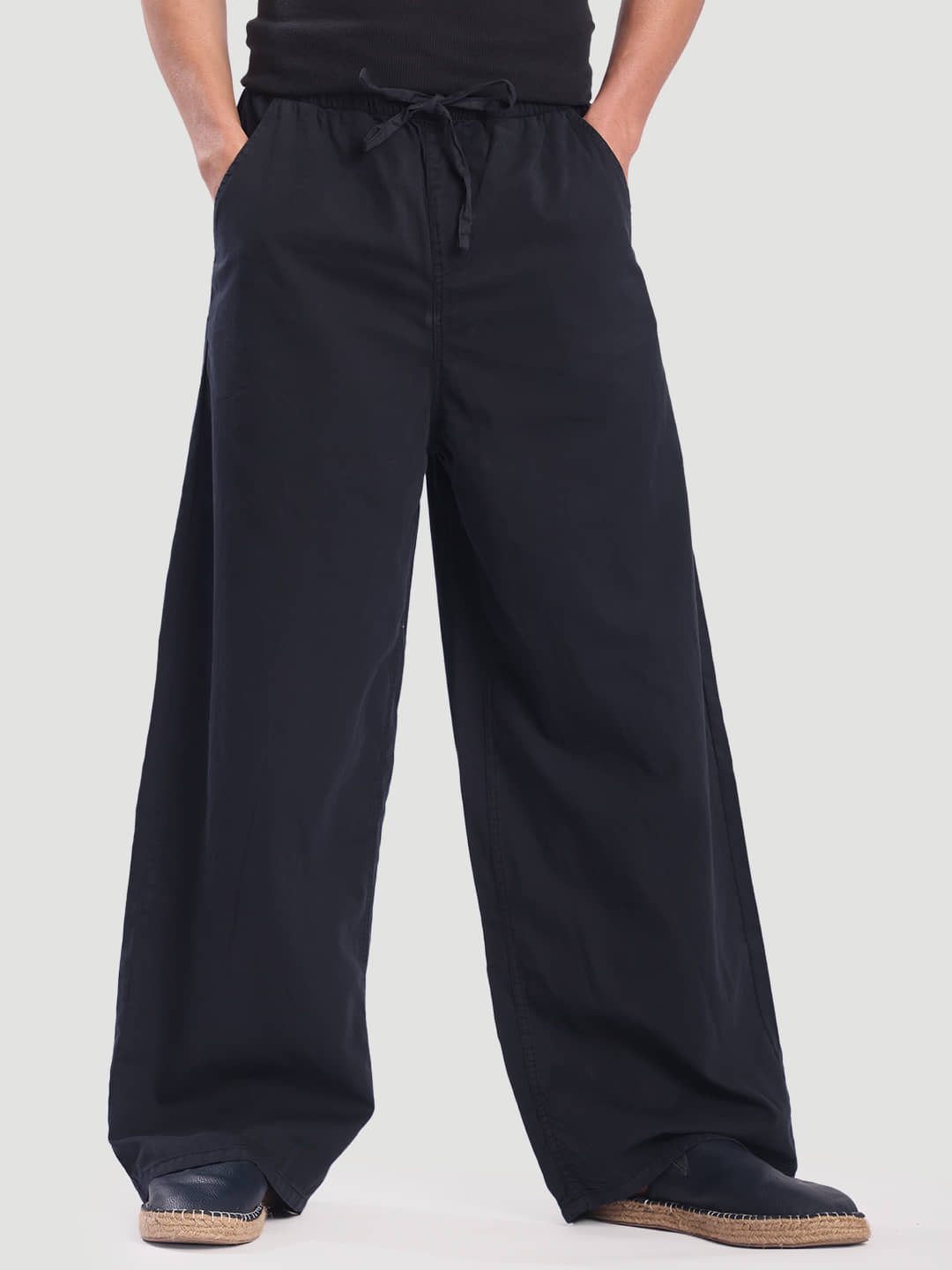 Bene Kleed Baggy Men's Cargos - Grey ( Pack of 1 ) - Trousers | Buy online on ZillyBuy