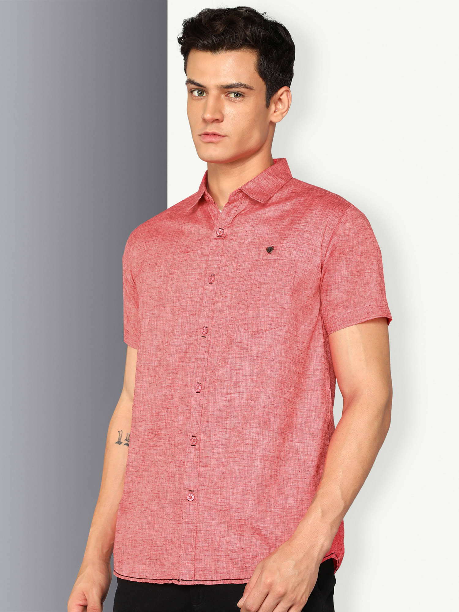     			Kuons Avenue Linen Regular Fit Solids Half Sleeves Men's Casual Shirt - Red ( Pack of 1 )