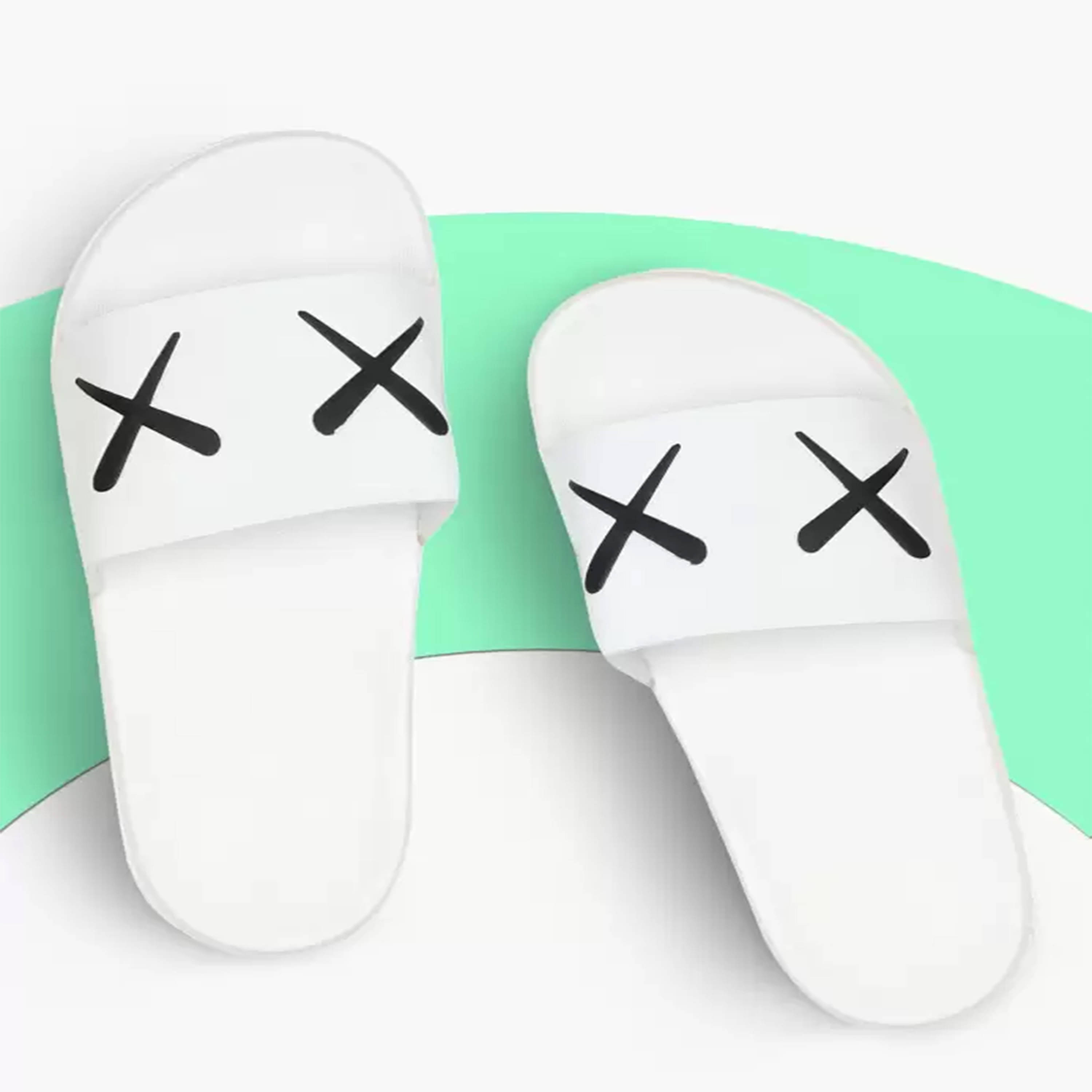     			PENNEN White Men's Daily Slipper