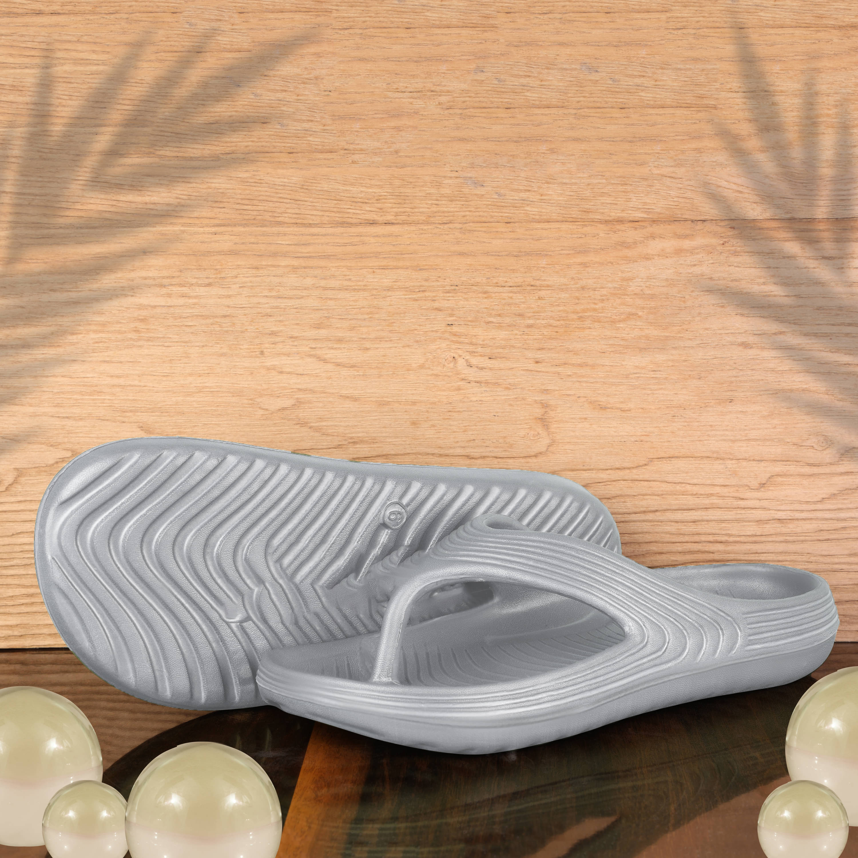     			PENNEN White Men's Thong Flip Flop