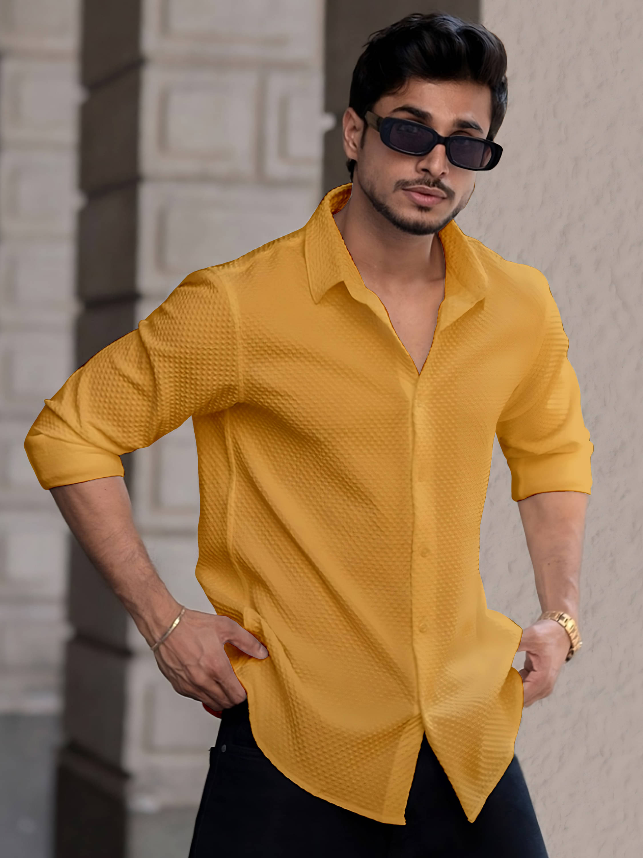     			color bucket Cotton Blend Regular Fit Popcorn Textured Full Sleeves Men's Casual Shirt - Yellow ( Pack of 1 )