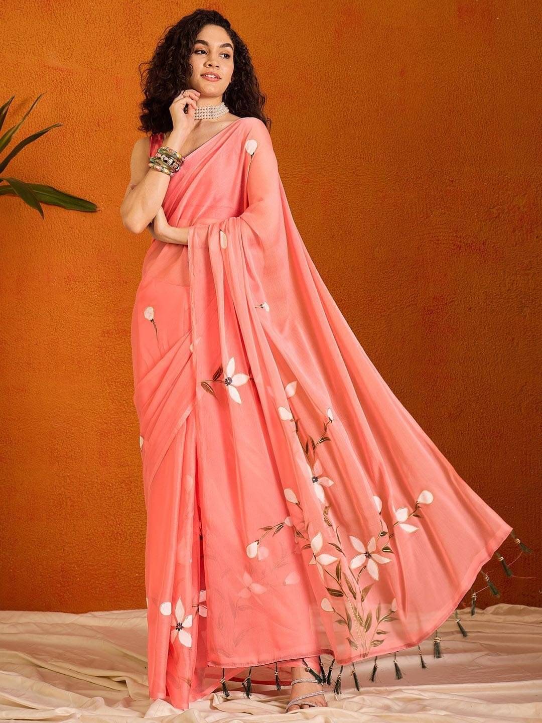 Apnisha Linen Printed Regular Saree With Unstitched Blouse Piece ( Peach ) Apnisha Linen Printed Regular Saree With Unstitched Blouse Piece ( Peach )