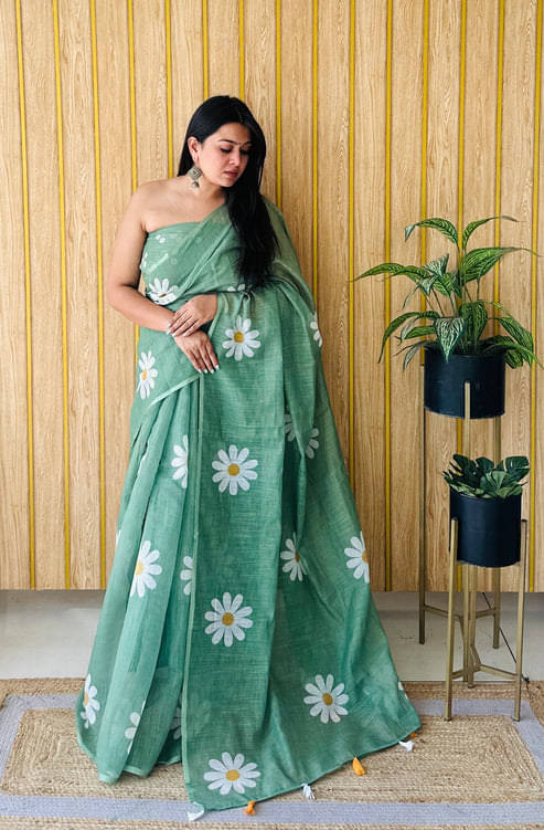     			Apnisha Linen Printed Regular Saree With Unstitched Blouse Piece ( Sea Green )