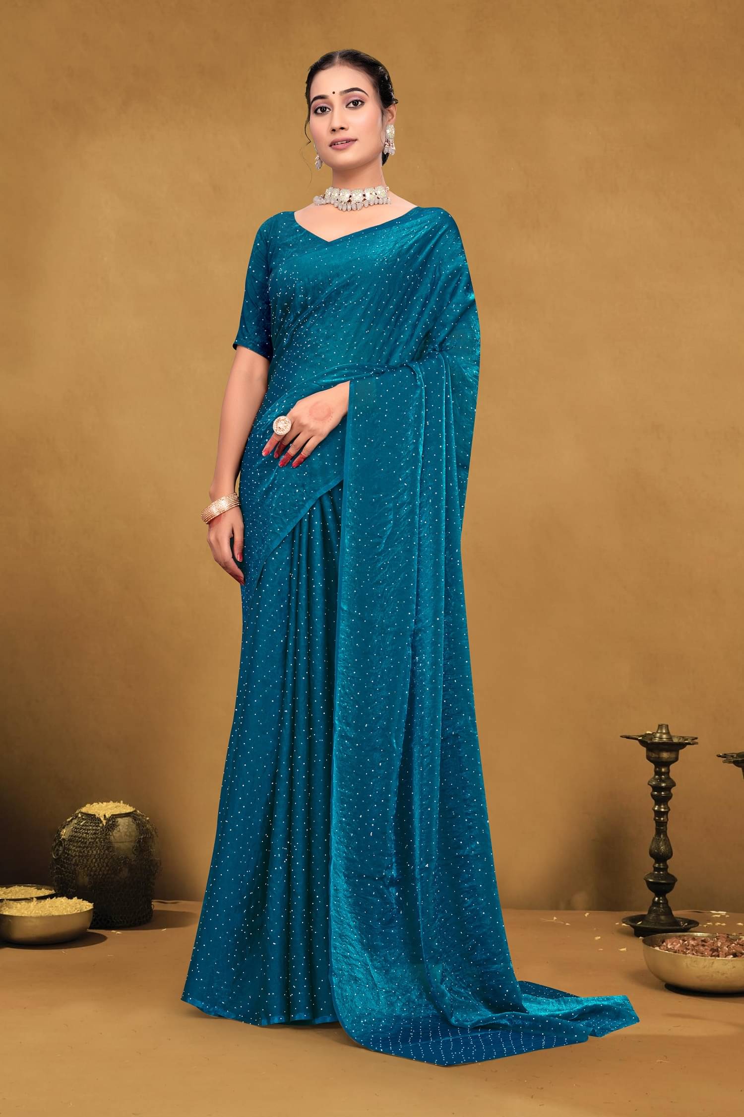     			Apnisha Satin Embellished Regular Saree With Unstitched Blouse Piece ( Rama )