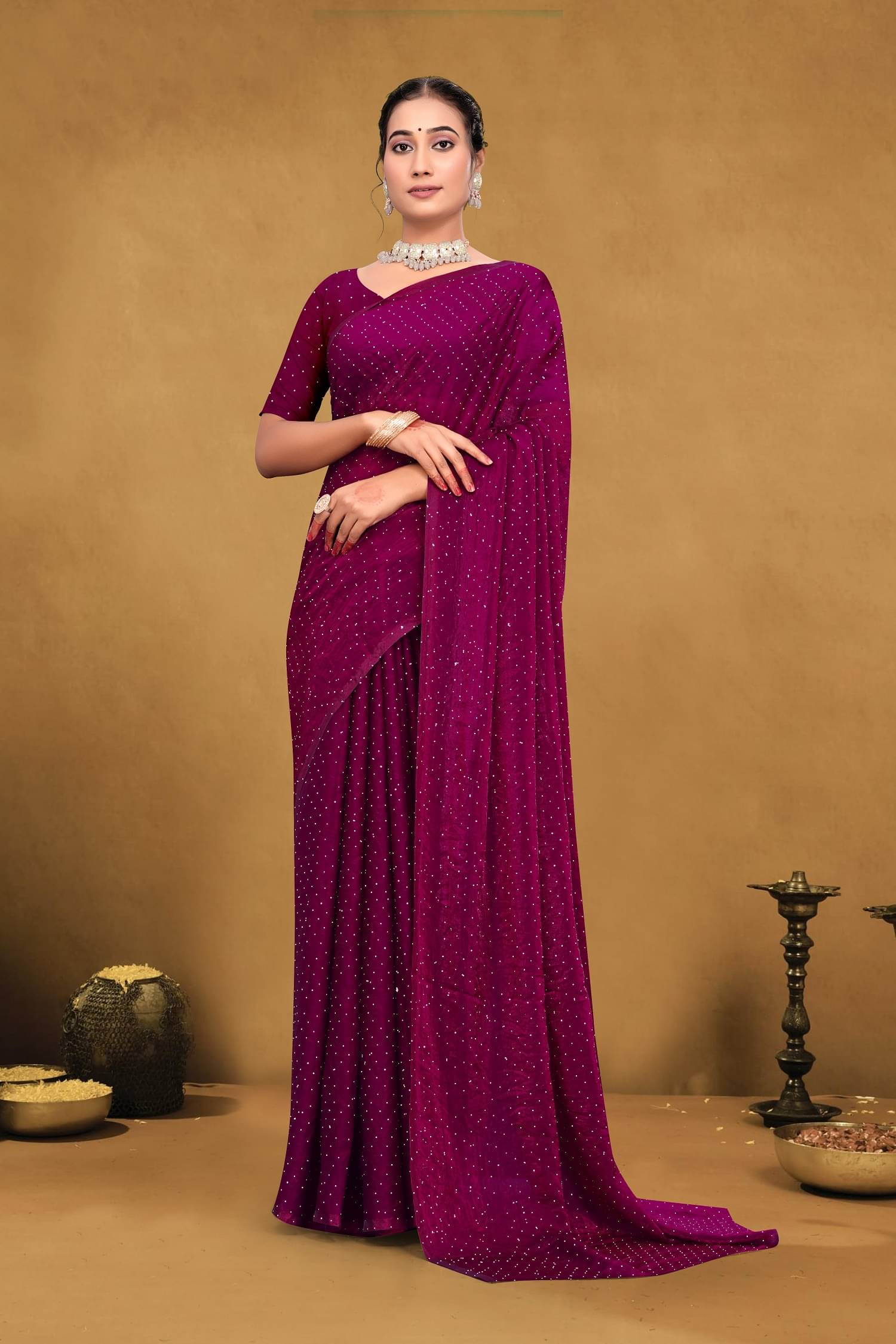     			Apnisha Satin Embellished Regular Saree With Unstitched Blouse Piece ( Wine )