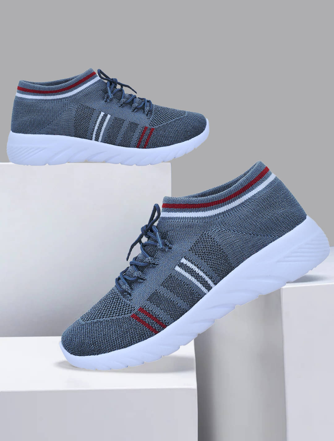     			Clymb SOCKS-7 GREY Gray Men's Sports Running Shoes