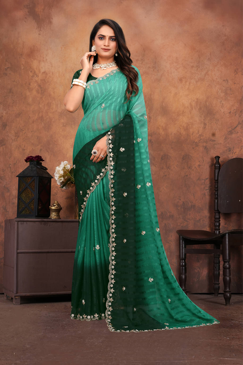     			KV Fashion Chiffon Striped Regular Saree With Unstitched Blouse Piece ( Multicolor 1 )