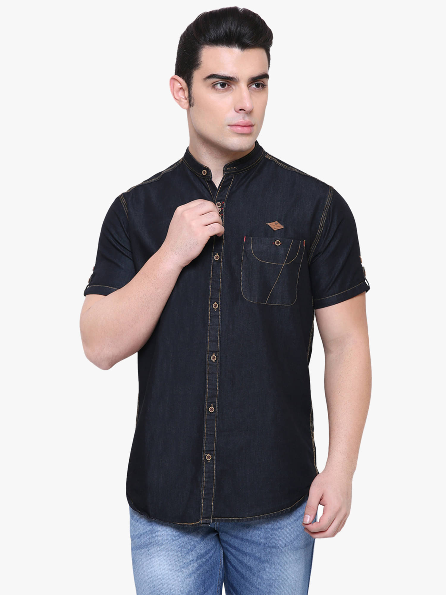     			Kuons Avenue Denim Regular Fit Solids Half Sleeves Men's Casual Shirt - Black ( Pack of 1 )