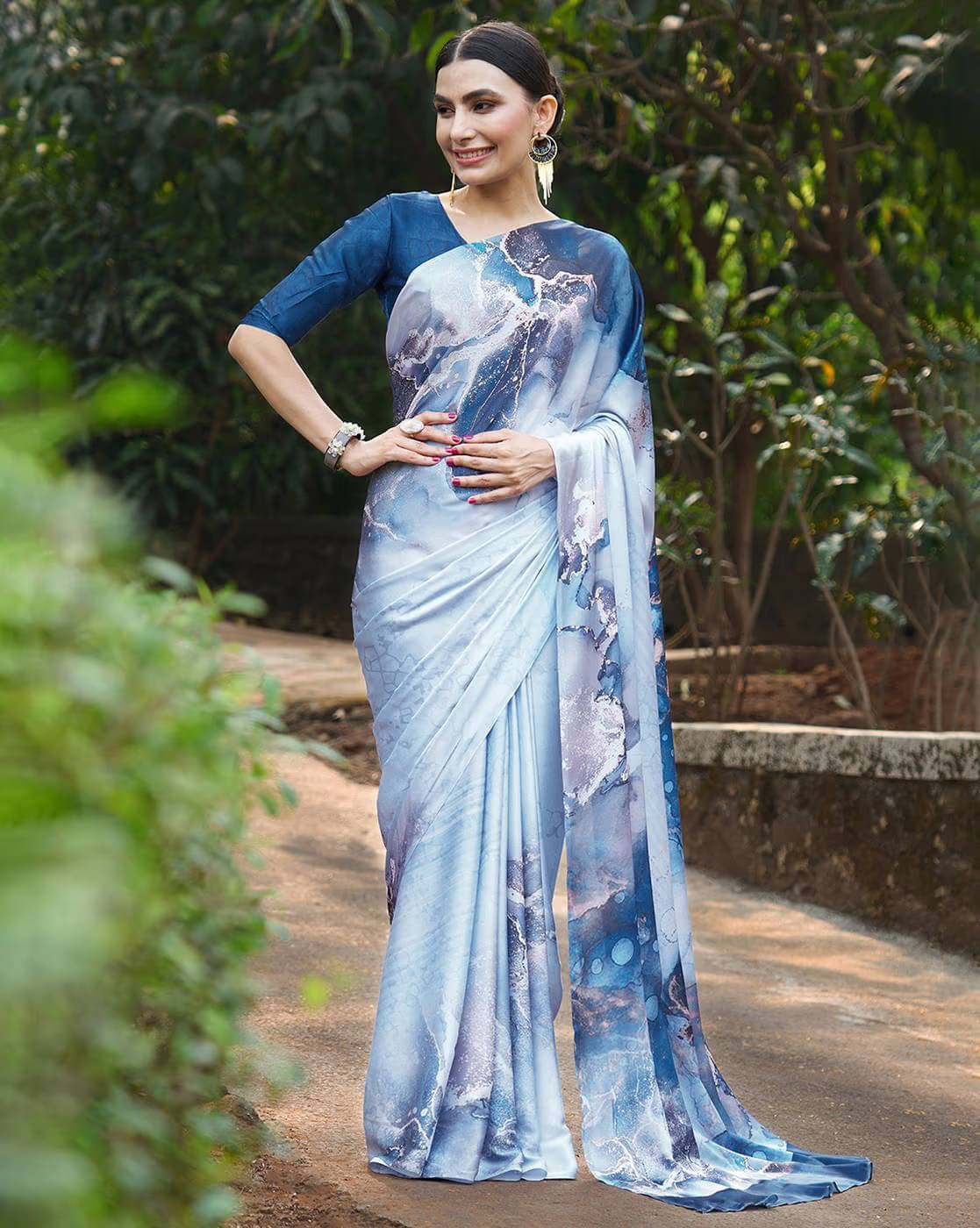     			Madhav Art Satin Printed Regular Saree With Unstitched Blouse Piece ( Multicolor 3 )