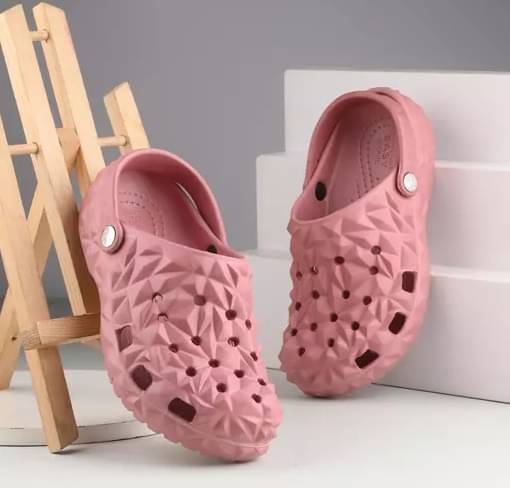     			PENNEN Pink Women's Floater Sandals