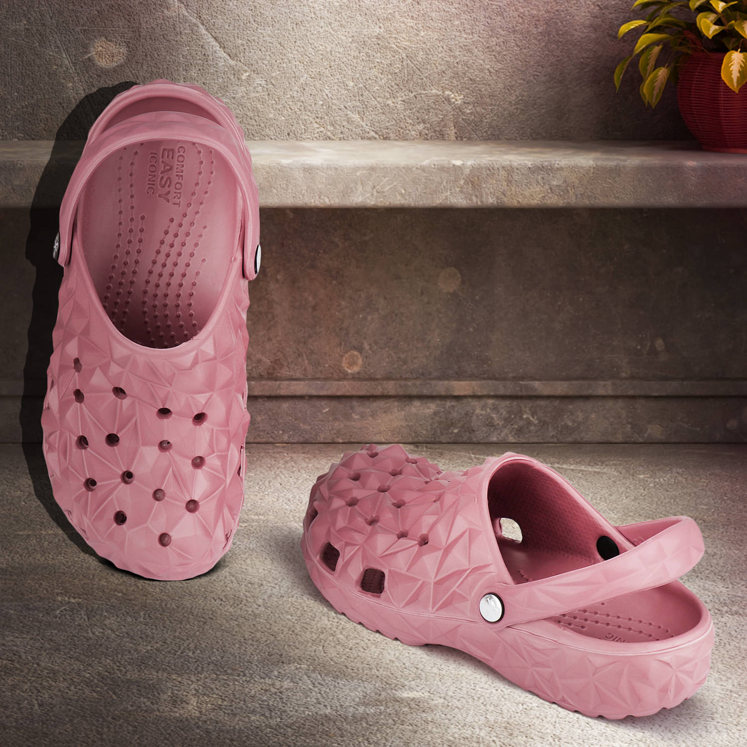     			PENNEN Pink Women's Floater Sandals