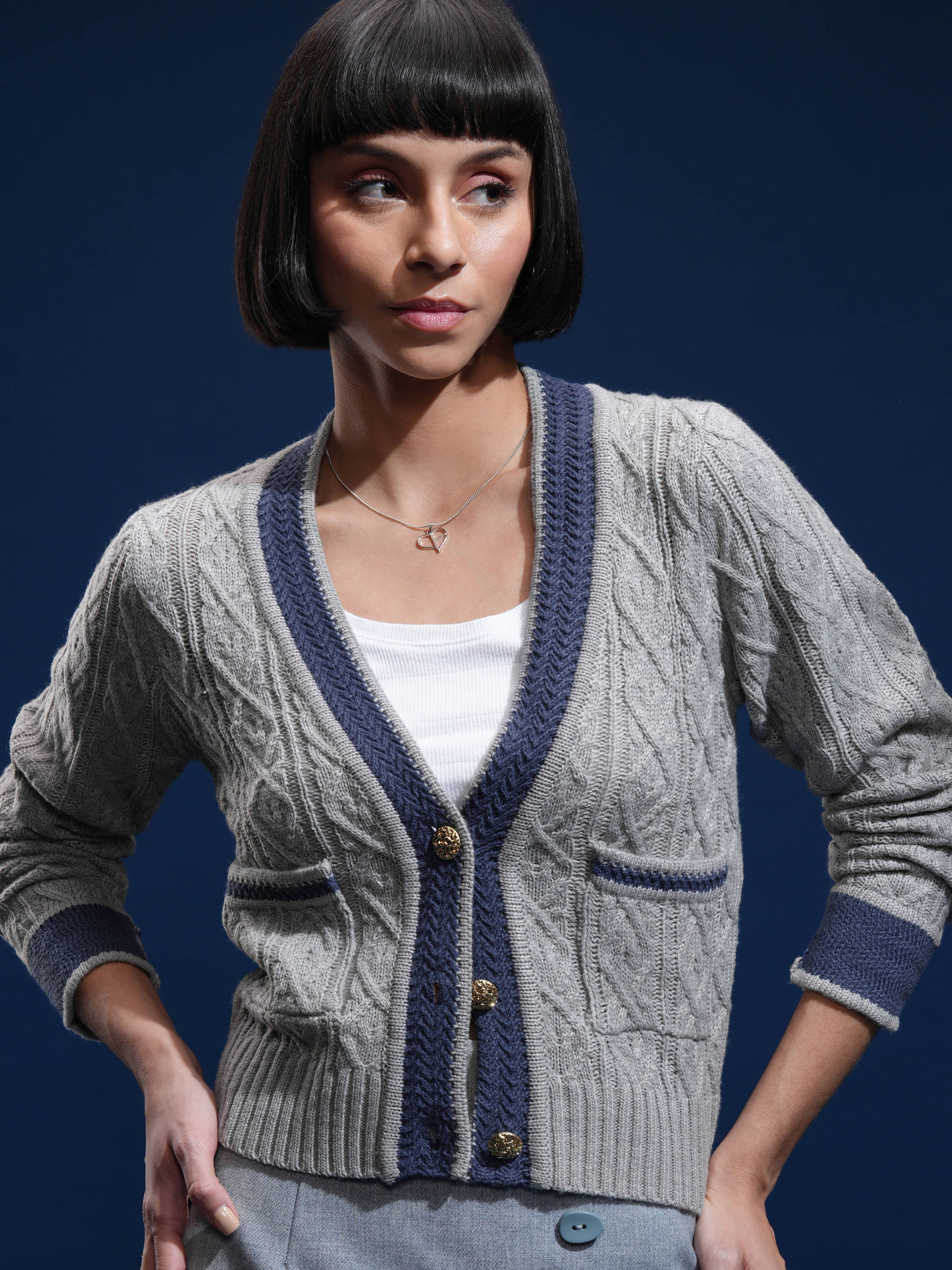     			Tokyo Talkies Women Acrylic V-Neck Cardigan ( Grey )