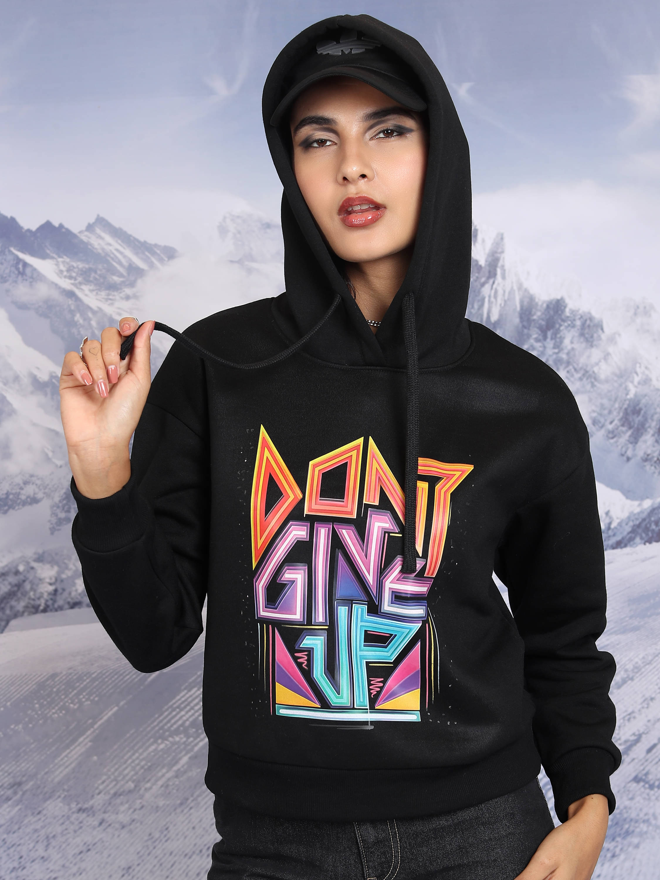     			Tokyo Talkies Polyester Women's Hooded Sweatshirt ( Black )