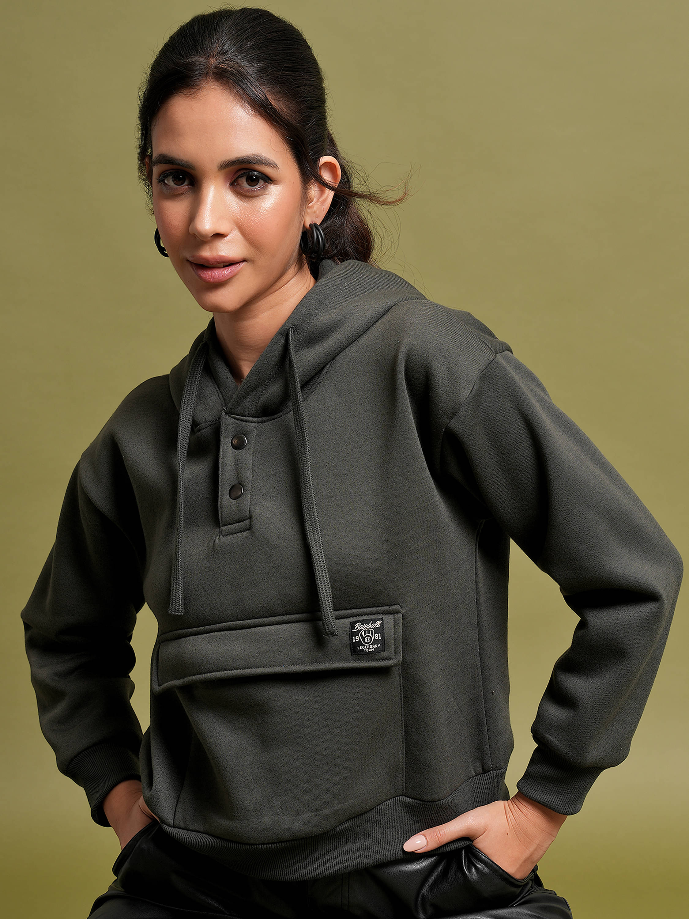     			Tokyo Talkies Polyester Women's Hooded Sweatshirt ( Grey )