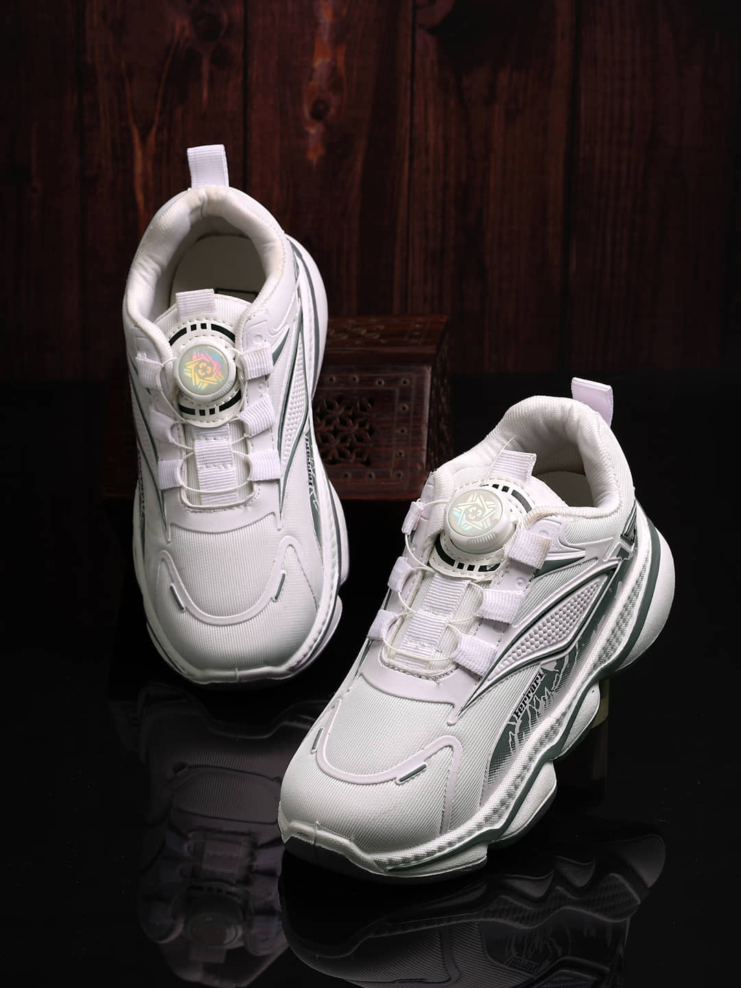 Columbus MotorRide WhiteMaroon Sports Casual Outdoor Running